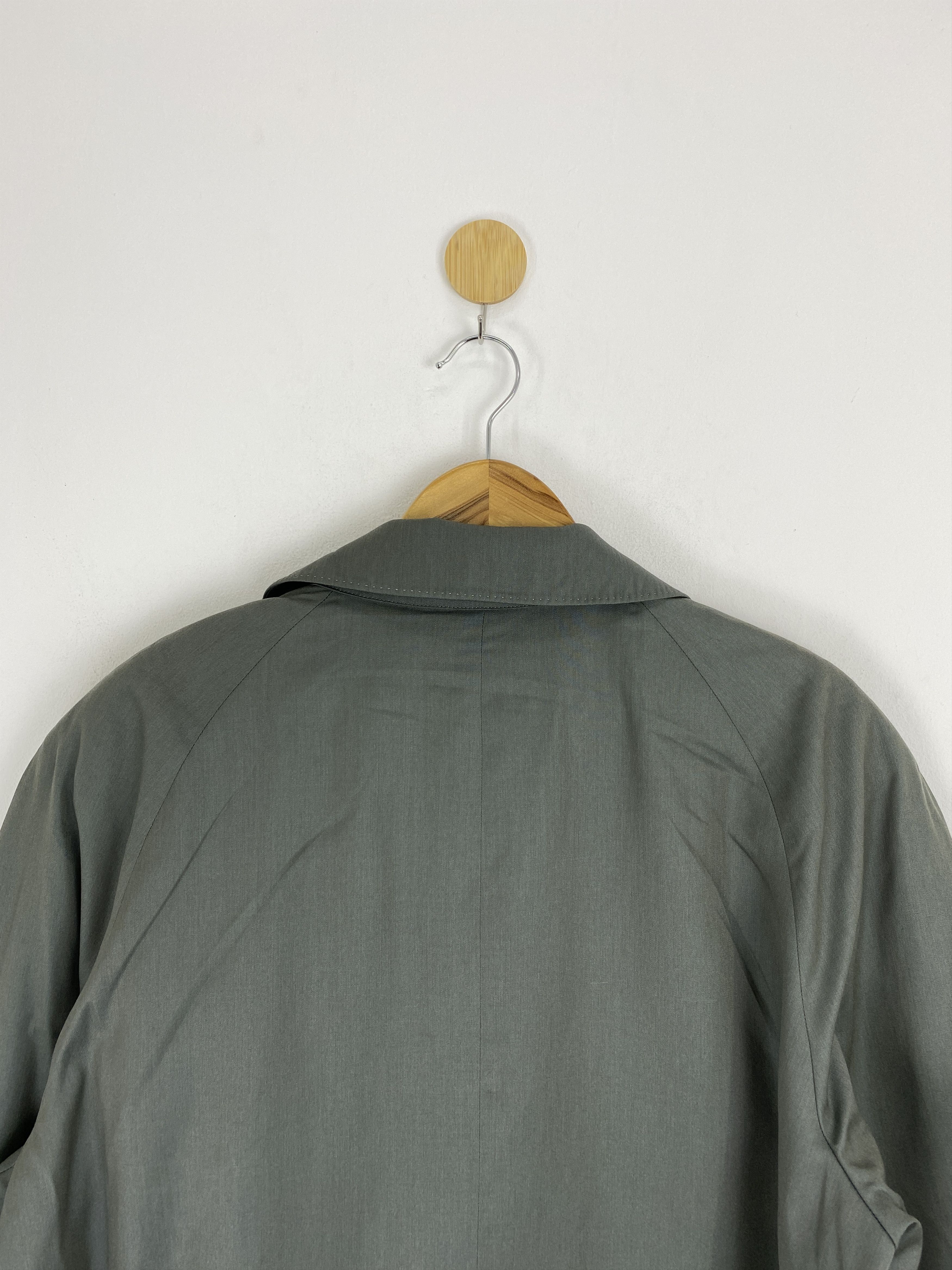 Givenchy Vintage Givenchy Avant Garde Parka Light Jacket MJ0066 Size US L / EU 52-54 / 3 - 4 Thumbnail
