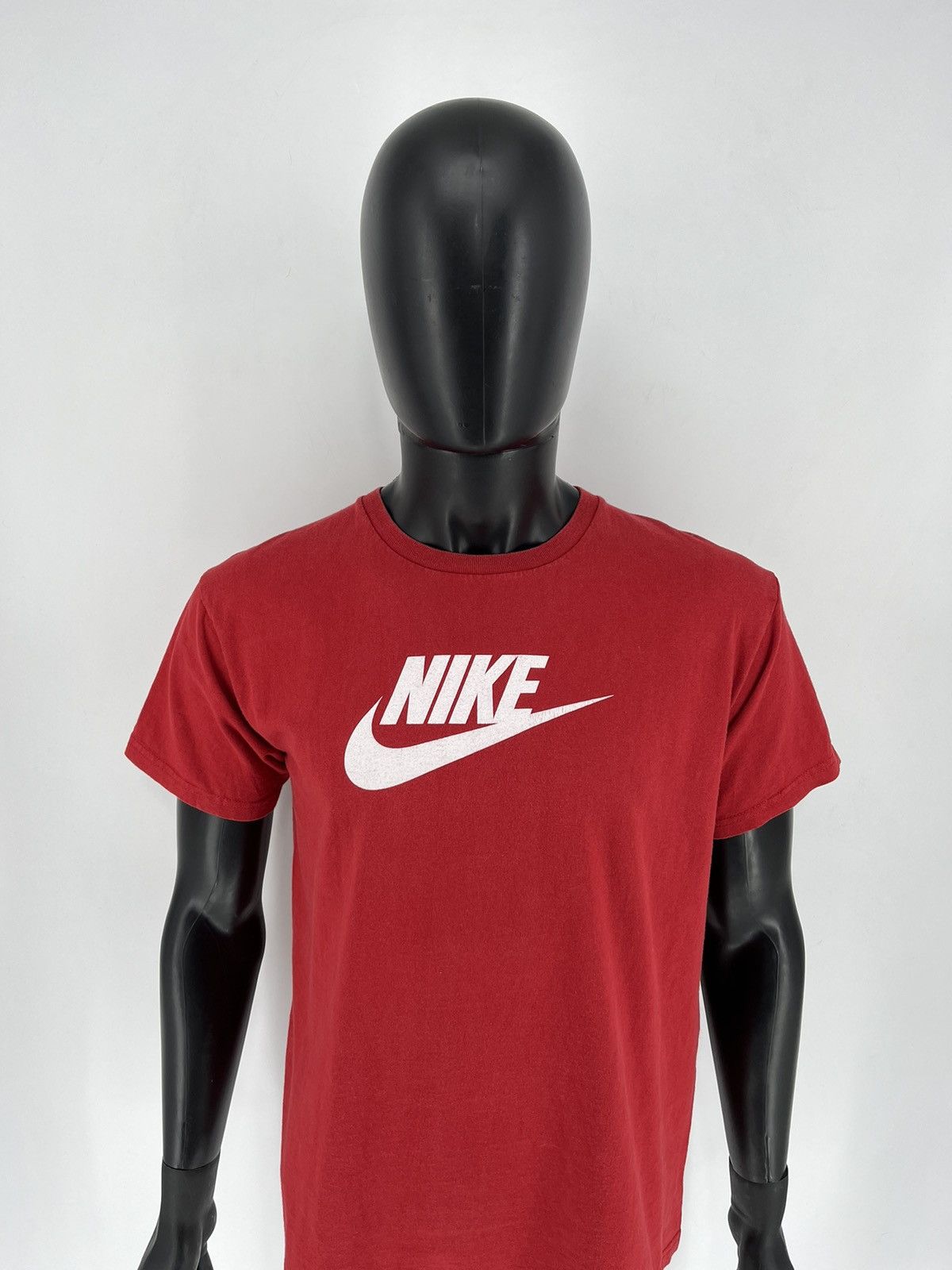 Nike × Vintage Vintage Y2K Nike Center Swoosh Logo T-Shirt Size US L / EU 52-54 / 3 - 5 Thumbnail