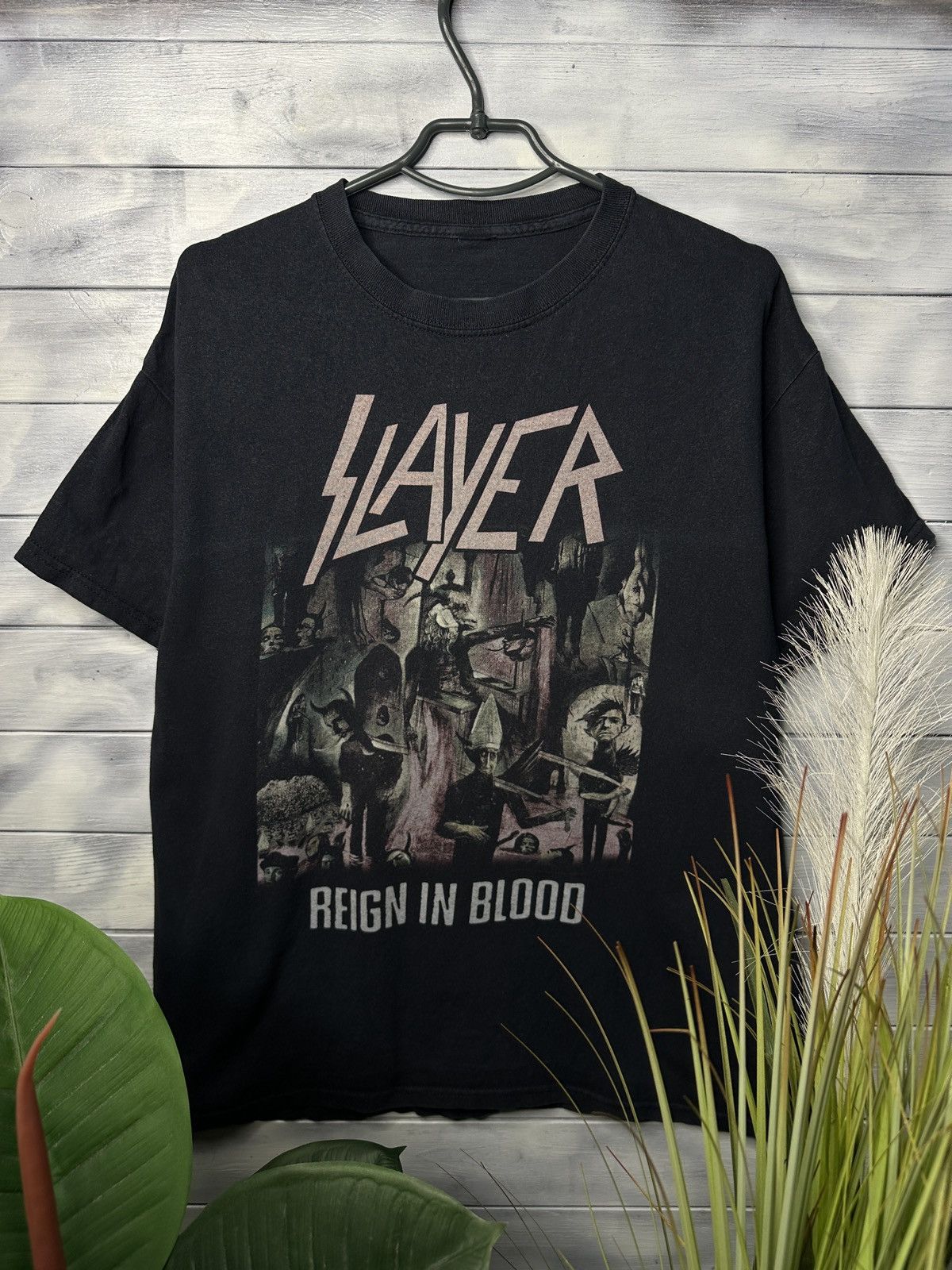 Band Tees Rare Vintage T-Shirt Slayer “REIGN IN BLOOD” Size US L / EU 52-54 / 3 - 1 Thumbnail