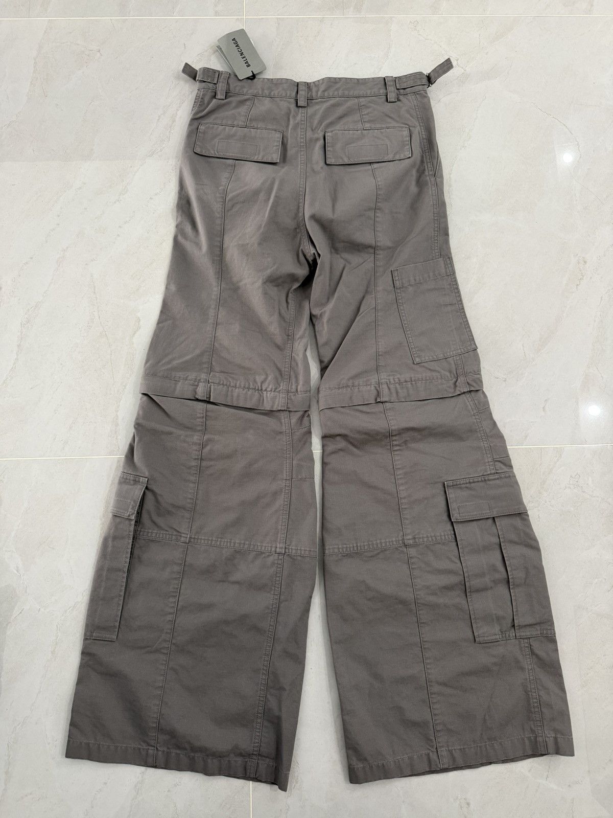 Balenciaga Balenciaga FW23 Grey Colored Flaired Cargo Pants Sz.S Size US 32 / EU 48 - 2 Thumbnail