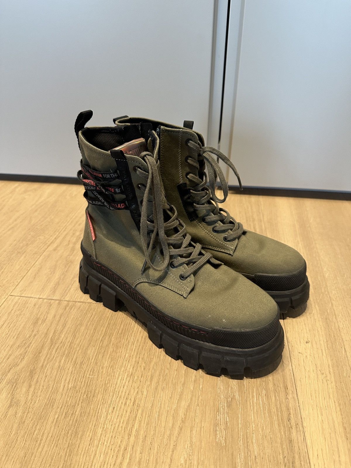 Palladium Palladium Revolt Boot TX Khaki Size US 9 / IT 39 - 1 Thumbnail
