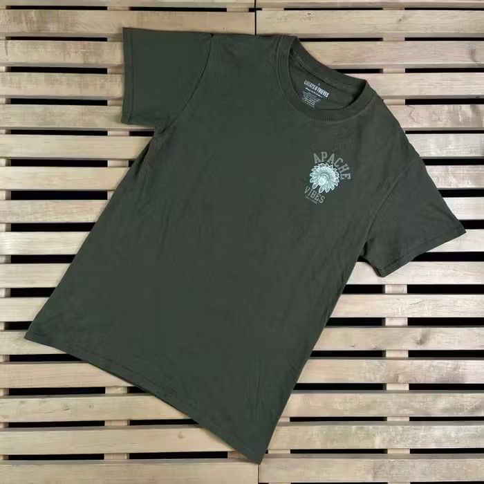 Vintage Mens Vintage T Shirt Apache Vibes Size S Size US S / EU 44-46 / 1 - 1 Thumbnail