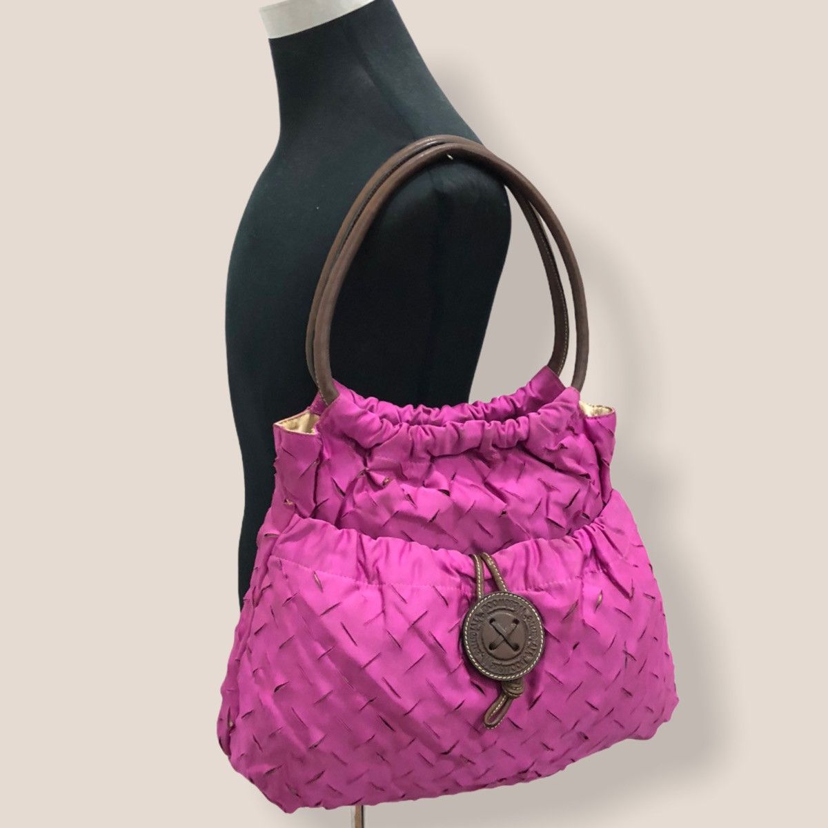 Vivienne Westwood ‼️YES‼️ VIVIENNE WESTWOOD SATIN SLASHED RUCHED SHOULDER BAG Size ONE SIZE - 1 Thumbnail