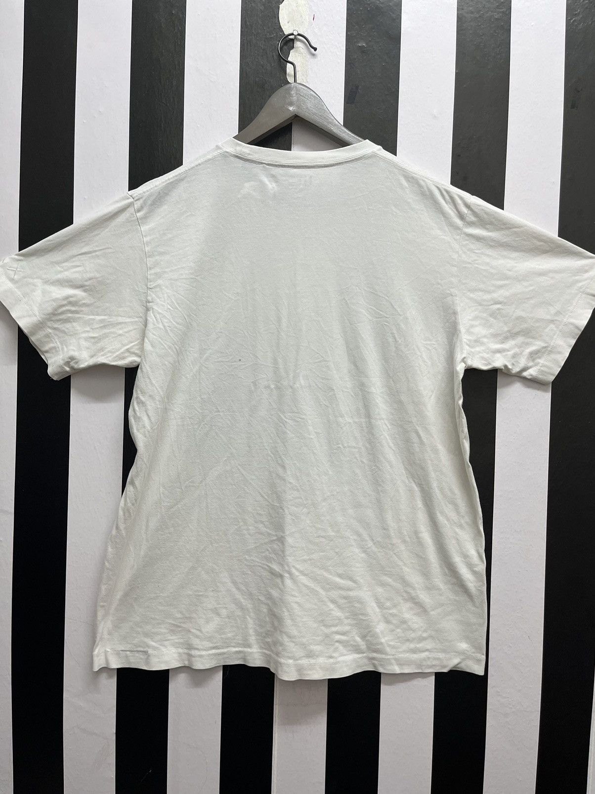 Kaws × Uniqlo Uniqlo x Kaws Sesame Street TShirt Size US XL / EU 56 / 4 - 4 Thumbnail
