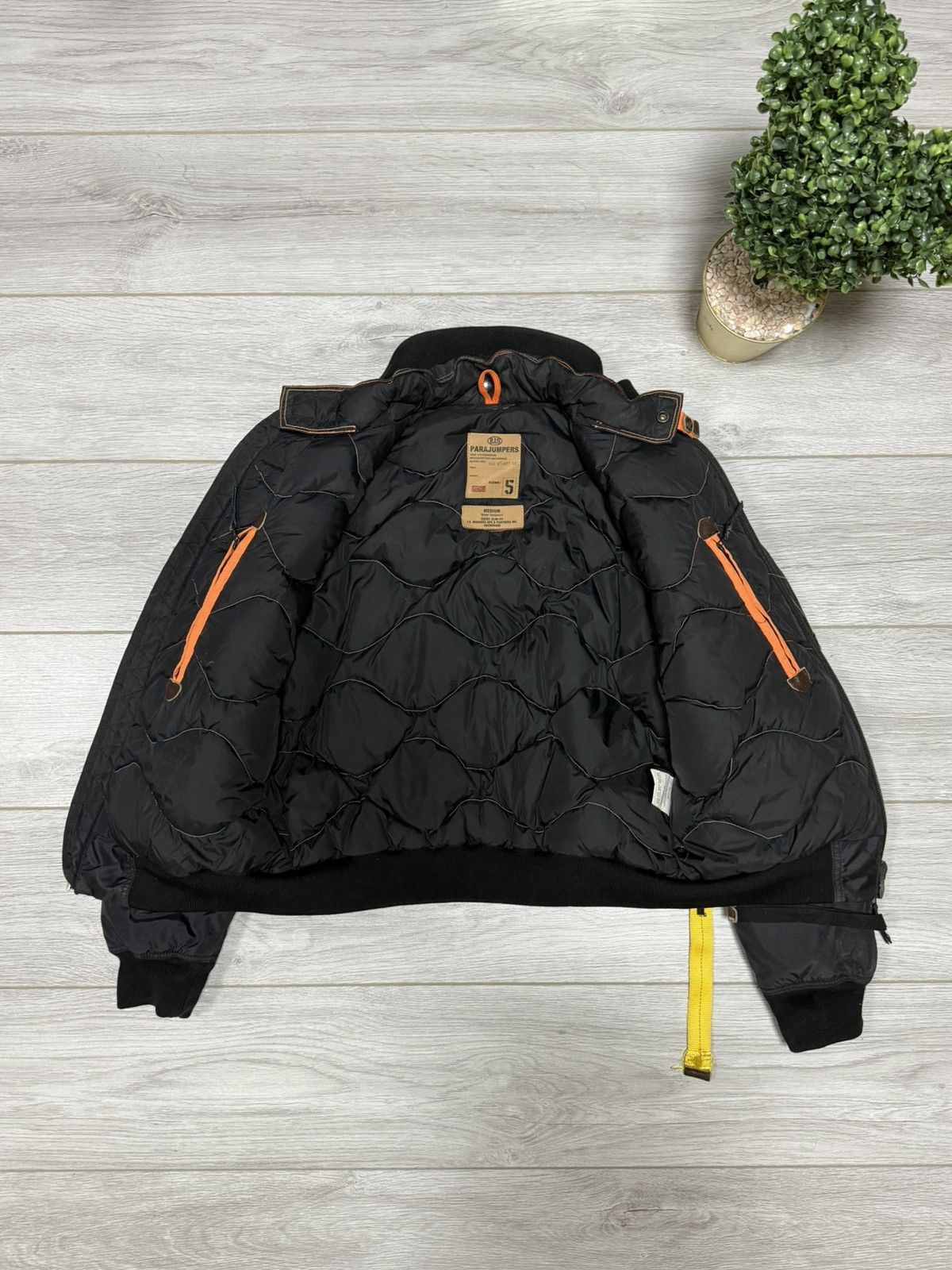 Parajumpers Parajumpers RARE alaska bomber jacket down puffer zippers Size US M / EU 48-50 / 2 - 3 Thumbnail