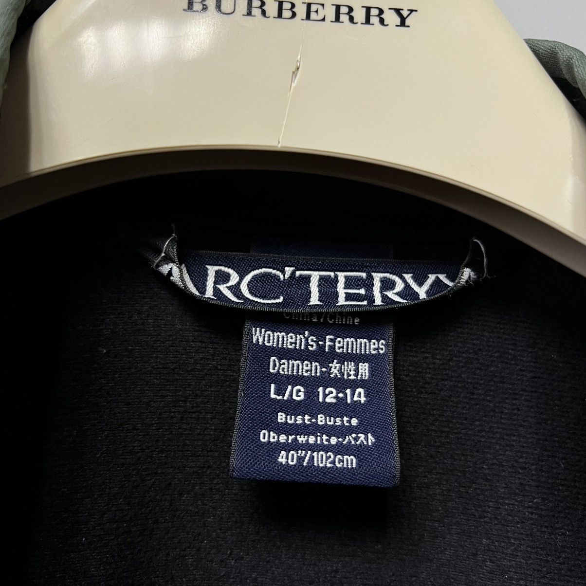 Arc'teryx Arcteryx Windstopper Zip Jacket Black Y2k Size L / US 10 / IT 46 - 9 Thumbnail
