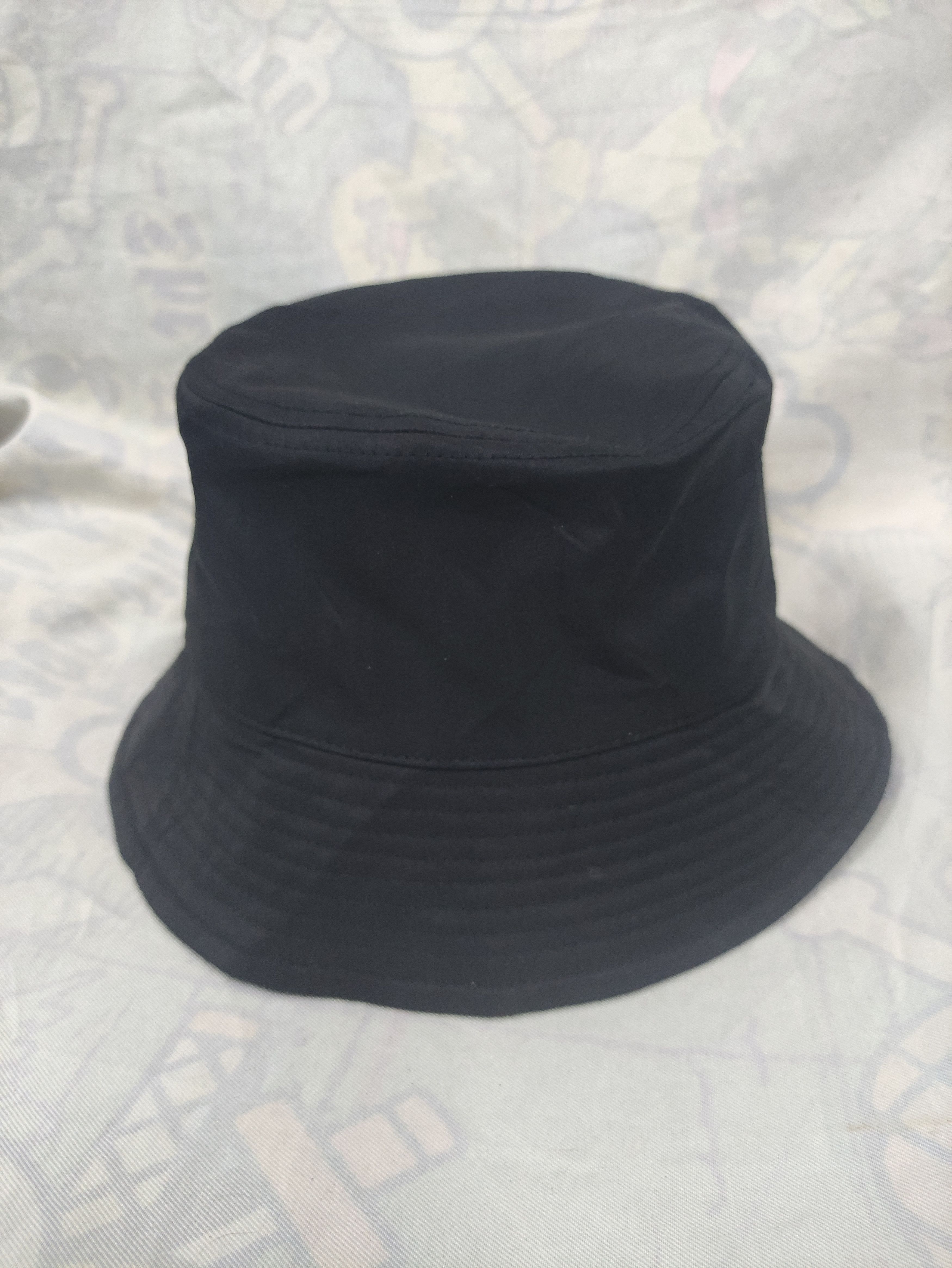 GU GU NYLON BUCKET HAT PLAIN Size ONE SIZE - 4 Thumbnail