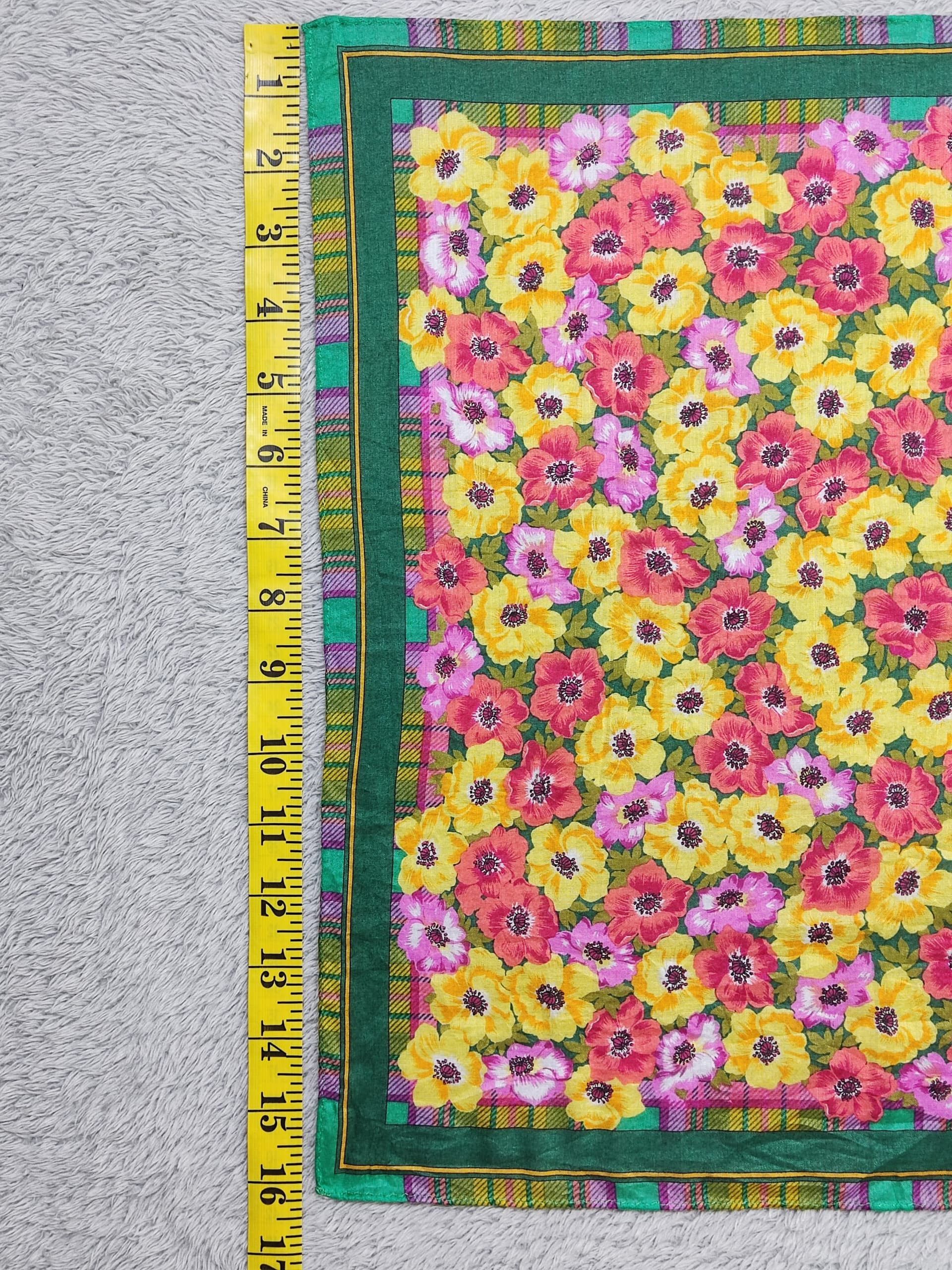 Emanuel Ungaro vintage Emanuel Ungaro floral Scar/ handkerchief Size ONE SIZE - 4 Thumbnail