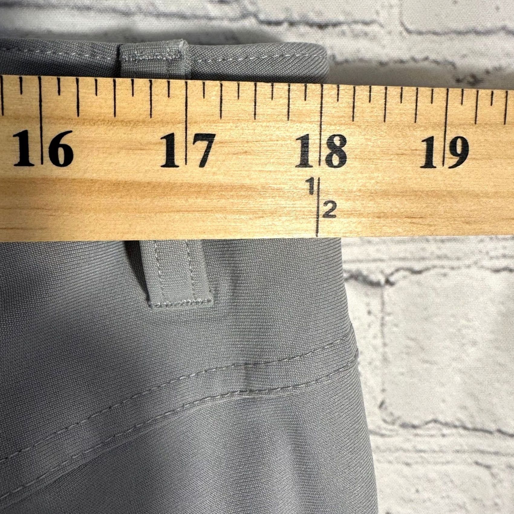 Lululemon Lululemon ABC Pant Slim Light Gray Warpstreme 5-Pocket Mens Size 36 LM5ADES Size US 36 / EU 52 - 6 Thumbnail