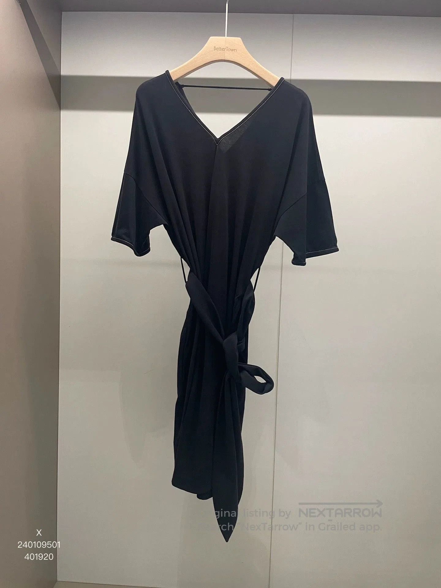 Brunello Cucinelli Brunello Cucinelli Black Beaded Dress S. Size US 38 / EU 54 - 1 Thumbnail