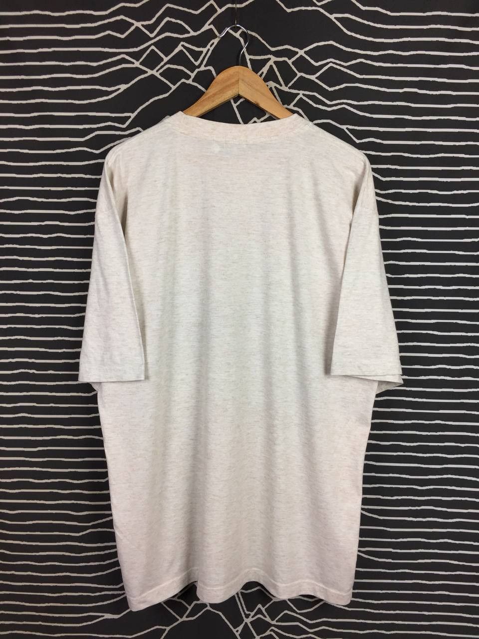 Guess Vtg 90s Guess U.S.A Big Logo Spell Out Tee Size US XL / EU 56 / 4 - 6 Thumbnail