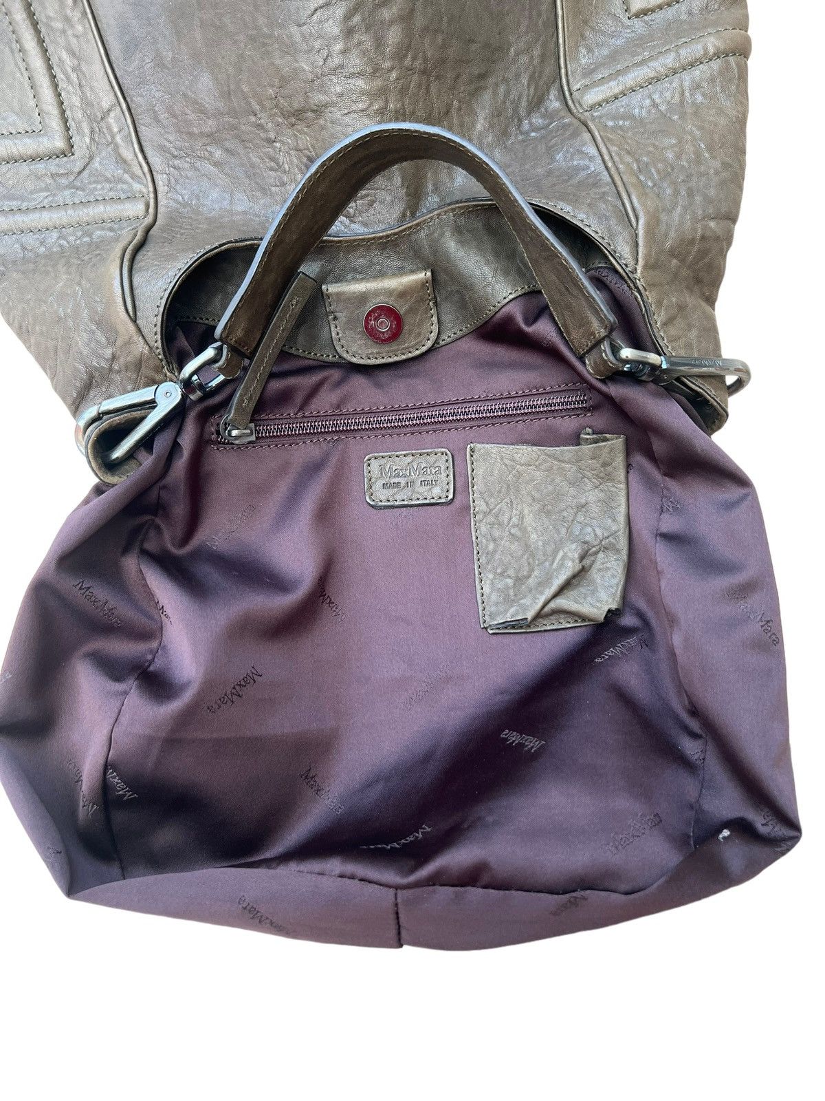 Leather Vintage MaxMara Made in Italy Patina Leather Hobo Bag Size ONE SIZE - 19 Thumbnail