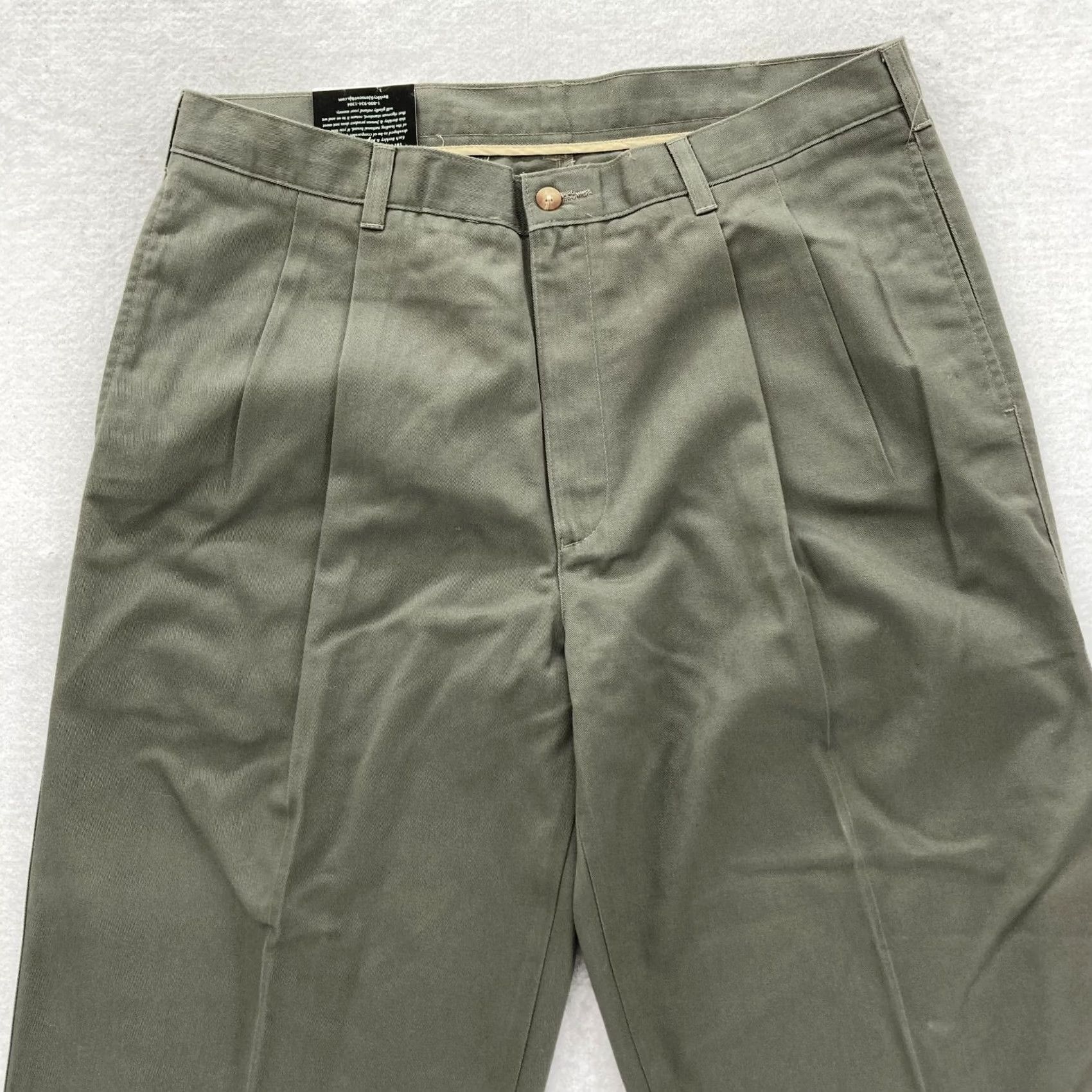 Vintage Berkley & Jensen Khaki Pants Mens 36x29 Green Wrinkle Free Pleated Tapered NWT Pants Size US 36 / EU 52 - 2 Thumbnail
