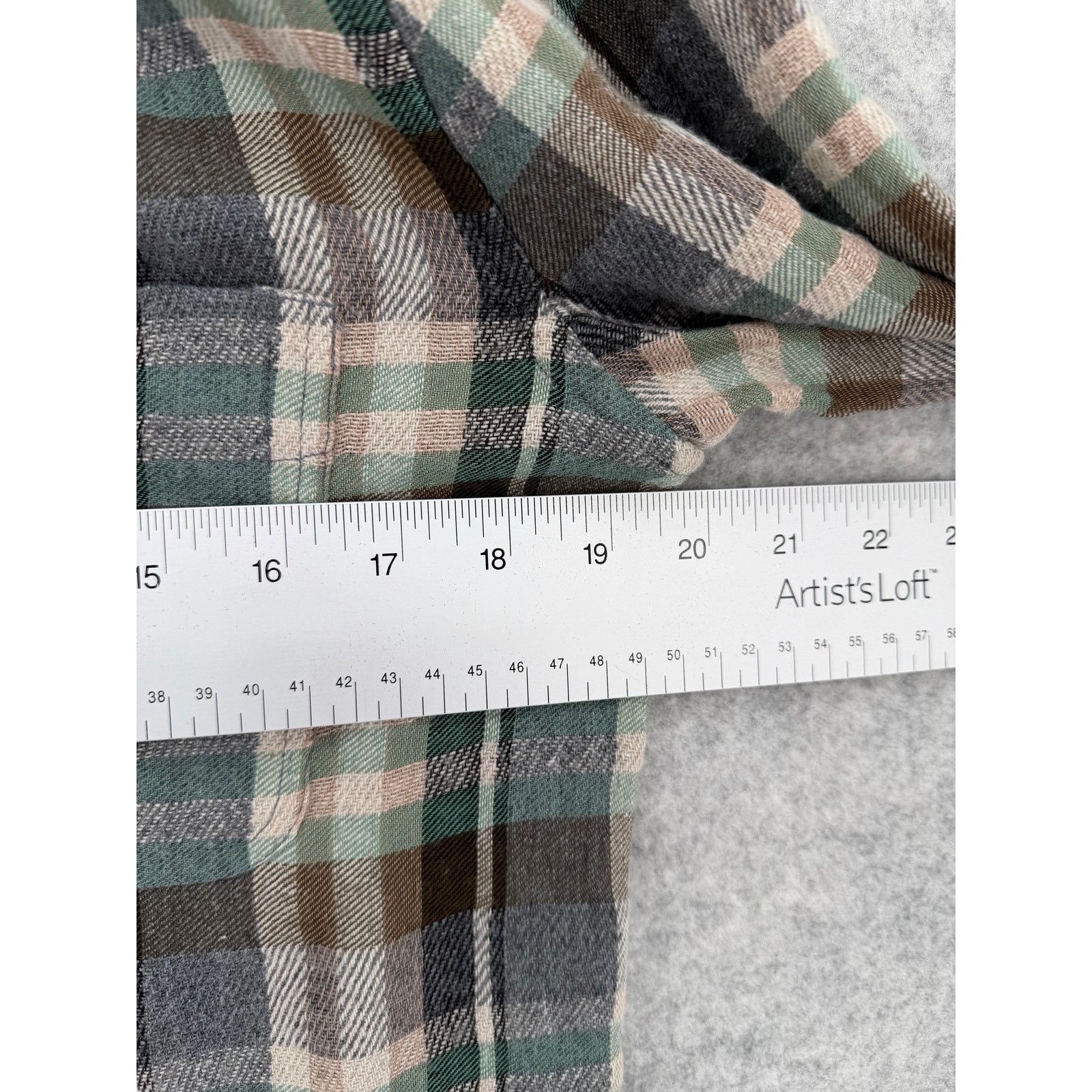7 For All Mankind NWOT 7 For All Mankind Twill Check Long Sleeve Button Down Size US S / EU 44-46 / 1 - 7 Thumbnail