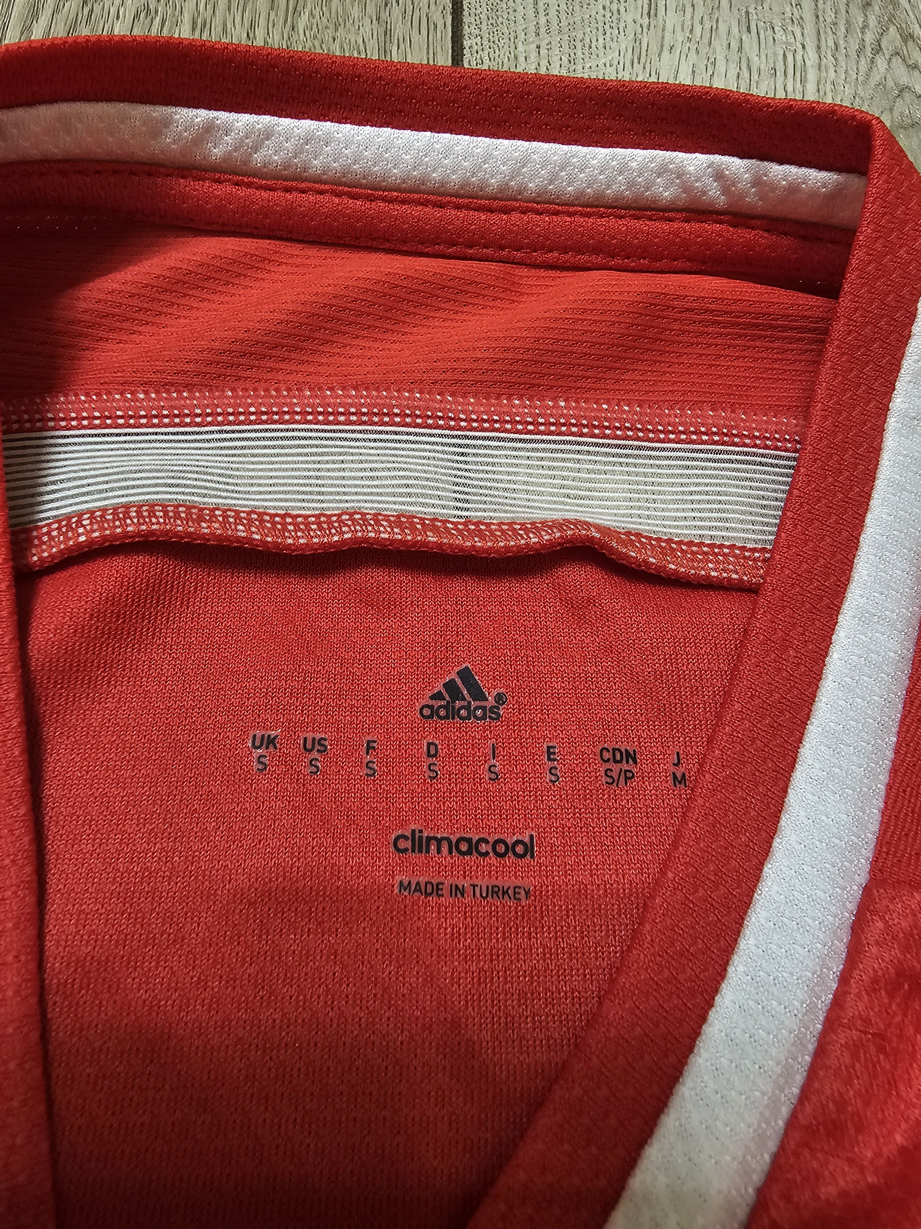 Adidas BESIKTAS 2014 2015 THIRD FOOTBALL SHIRT TURKEY SOCCER JERSEY Size US S / EU 44-46 / 1 - 7 Thumbnail