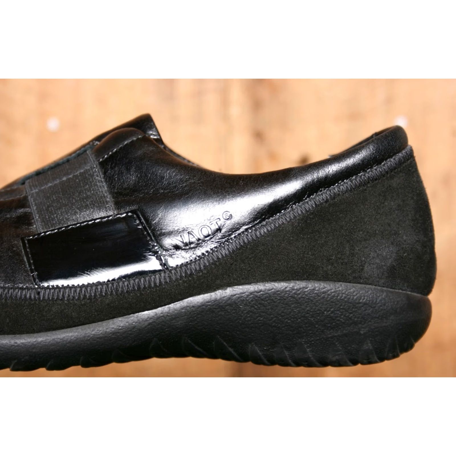 Vintage NAOT Otago Black Multi Leather Slip-On Gore Strap Loafers EUR 38 | US 7 Women Slip-On Casual Leather Upper Israel Band N/V Vintage Size US 7 / IT 37 - 7 Thumbnail
