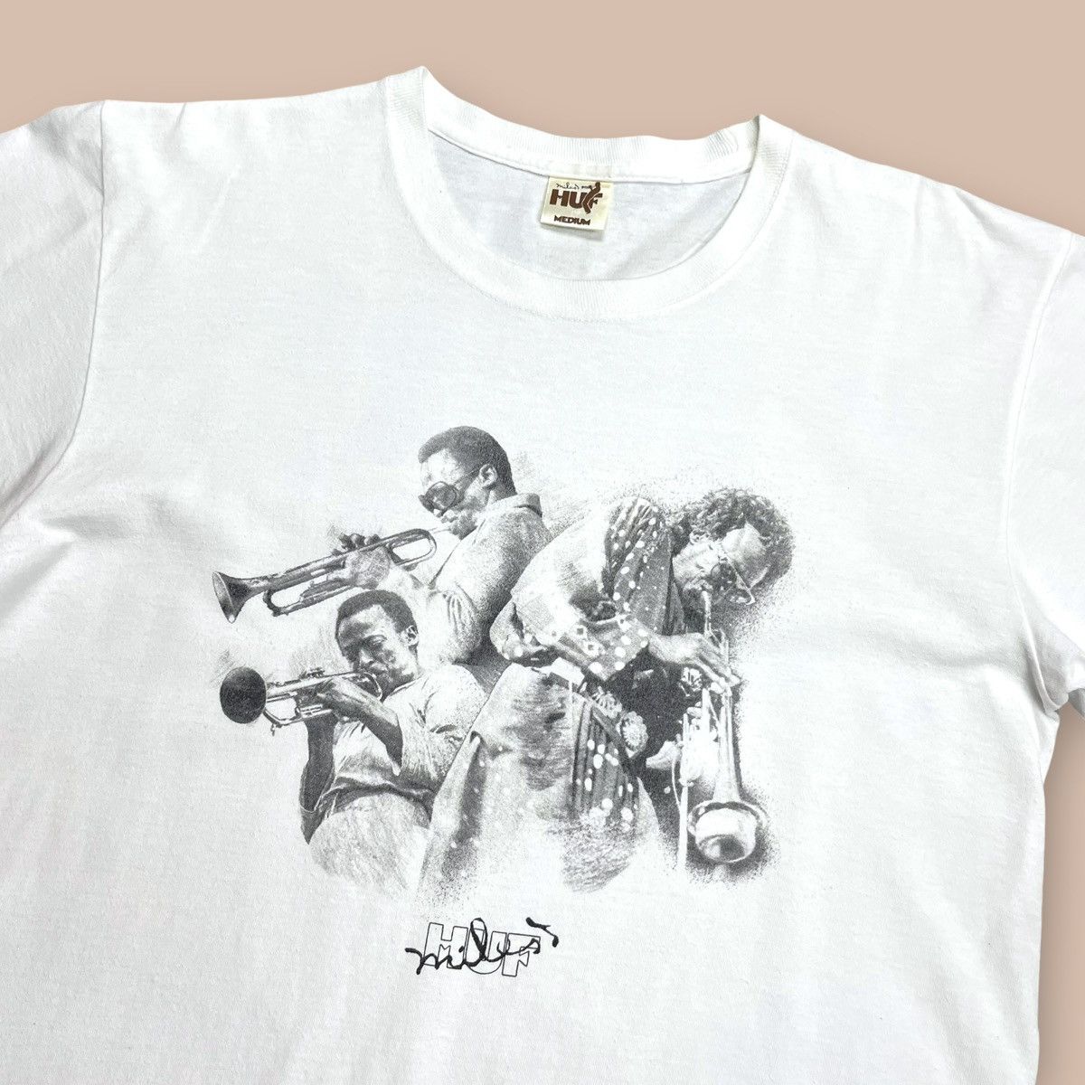 Huf HUF x Miles Davis "Directions" White Tee Size US M / EU 48-50 / 2 - 3 Thumbnail