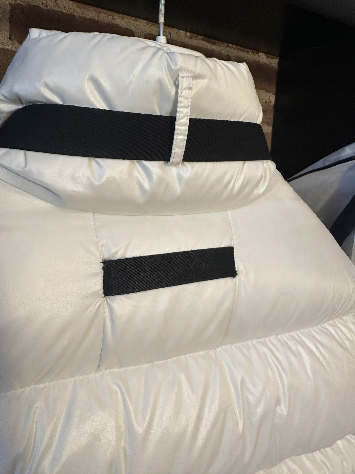 1017 ALYX 9SM × Moncler Alyx Moncler Genius Sirus Giubbuto Buckle Jacket Size US M / EU 48-50 / 2 - 9 Thumbnail