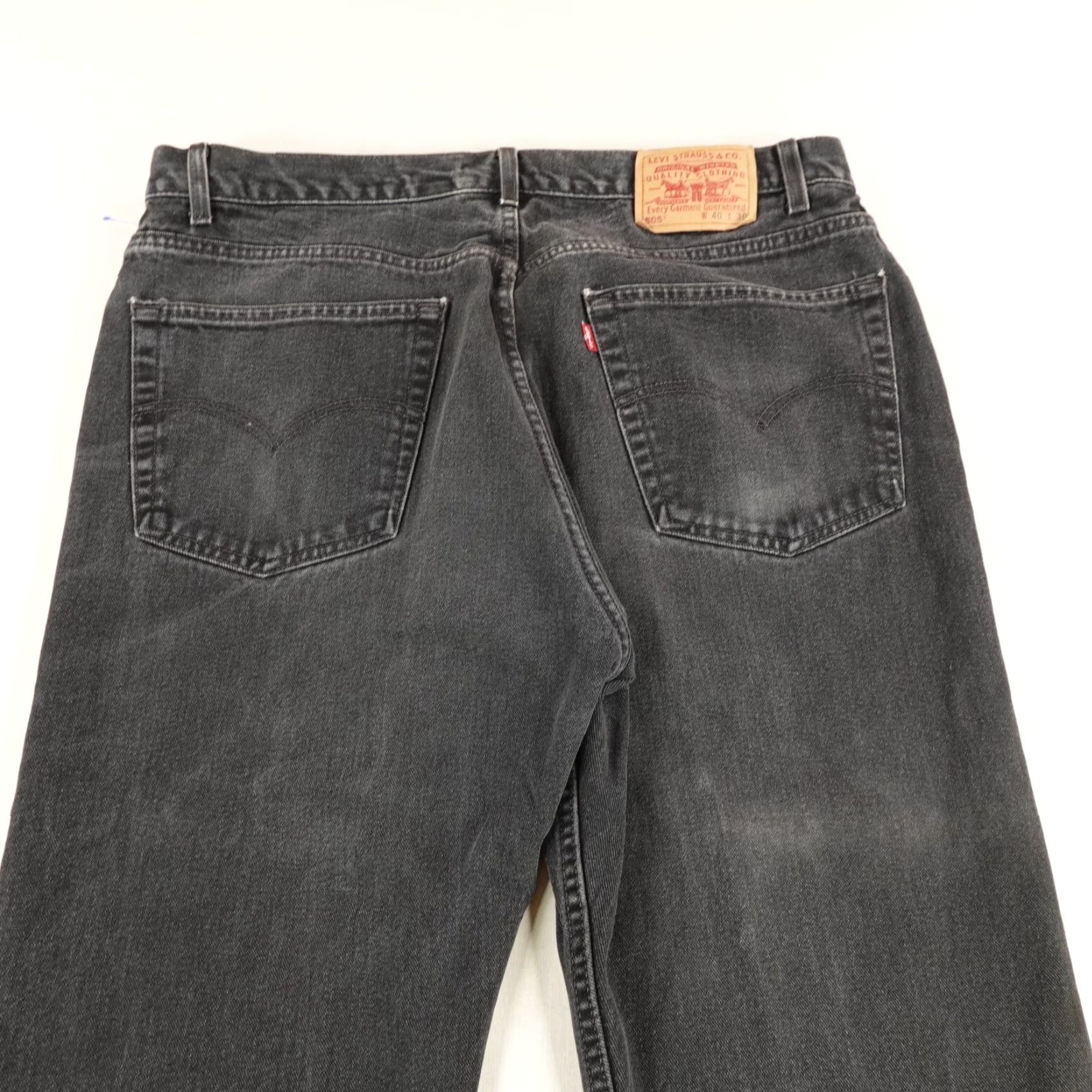 Levi's VINTAGE Levi's Jeans Men 40x30 Black Denim 505 Regular Straight Baggy Y2K Levi's 505 Mens Jeans 40x30 Black Denim Straight Grunge USA Pocket Size US 37 - 6 Thumbnail
