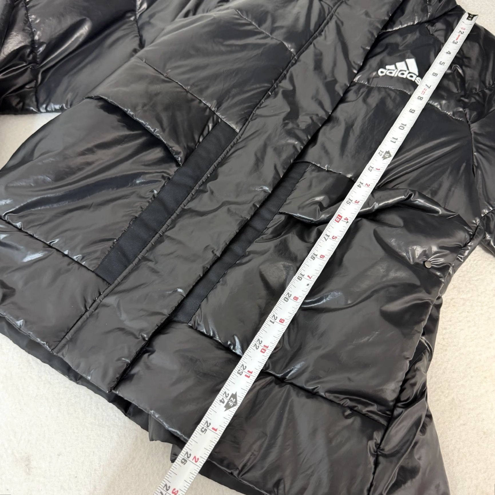 Adidas Womens adidas Glam On Winter Jacket Black Shiny Size S Cinch Back Jacket Womens Black Cinch Back 90s Theme Part of the original title? Size S / US 4 / IT 40 - 2 Thumbnail