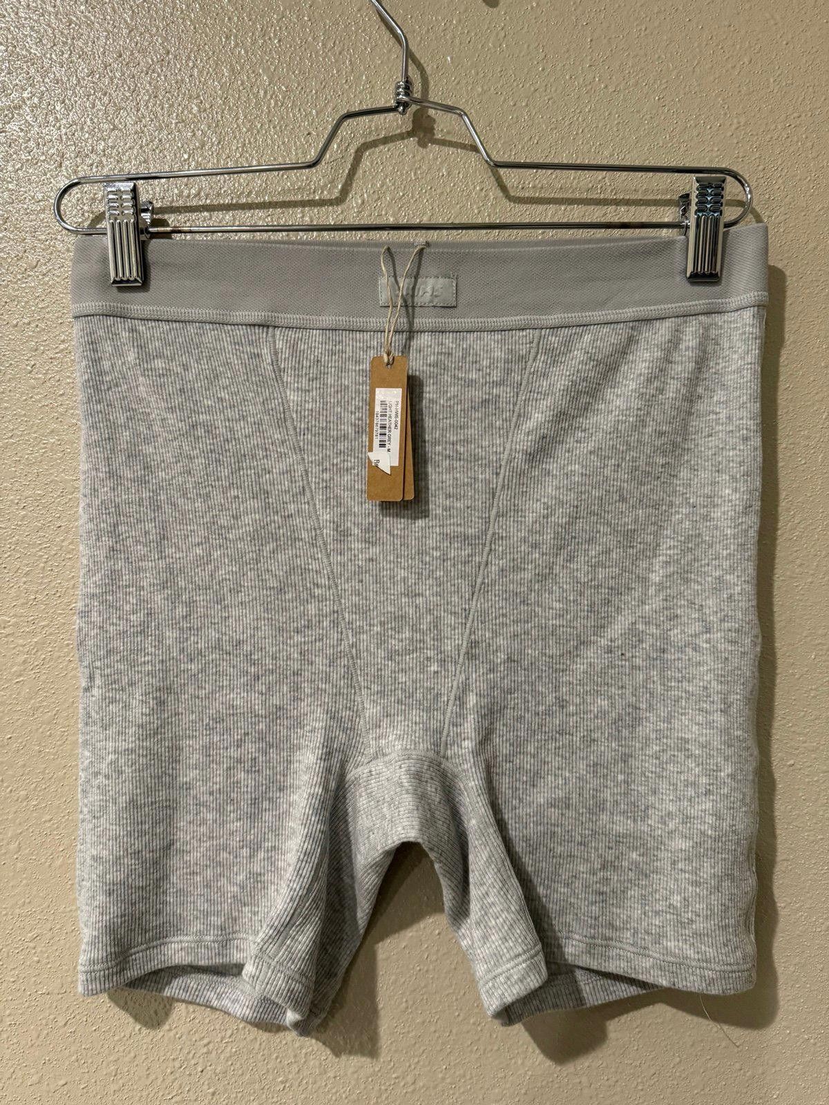 Kim Kardashian Skims Cotton Rib Boxer Light Heather Grey Size ONE SIZE - 2 Thumbnail