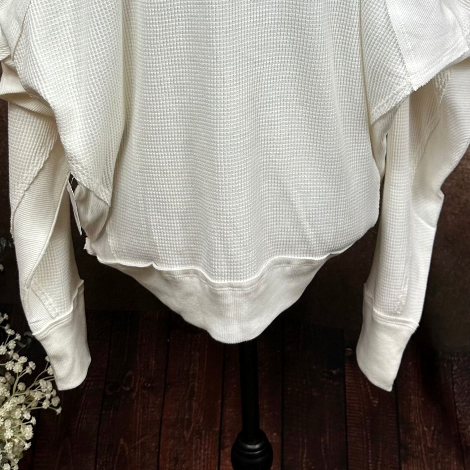 Free People Free People Santa Clara Waffle Knit Oversized Alabaster S Size S / US 4 / IT 40 - 16 Thumbnail