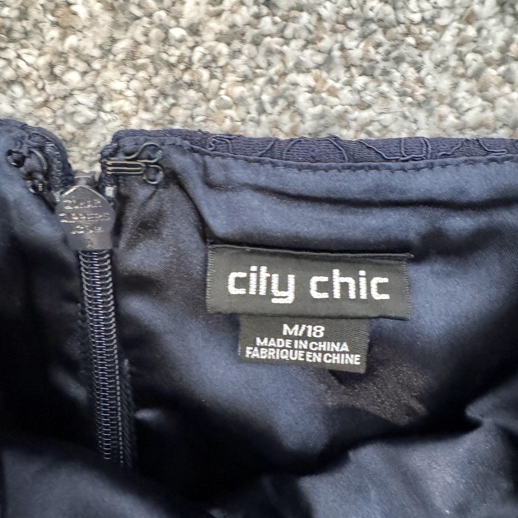 Vintage City Chic Dress Womens 18 Textured Midi Cocktail Party Adjustable Straps Size XXL / US 16-18 / IT 52-54 - 5 Thumbnail