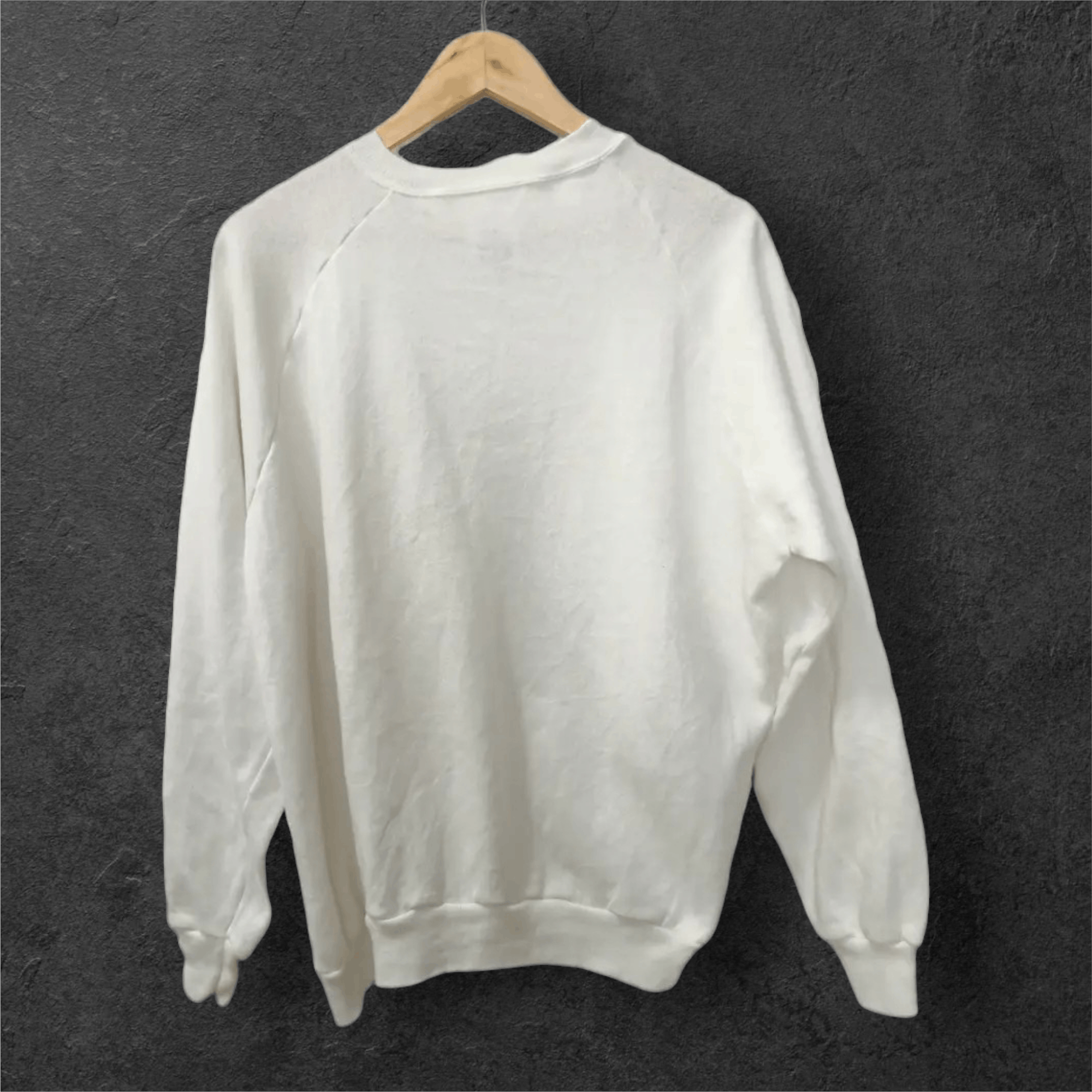 Hanes Vintage HANES Plain White Sweatshirt Size US XL / EU 56 / 4 - 7 Thumbnail