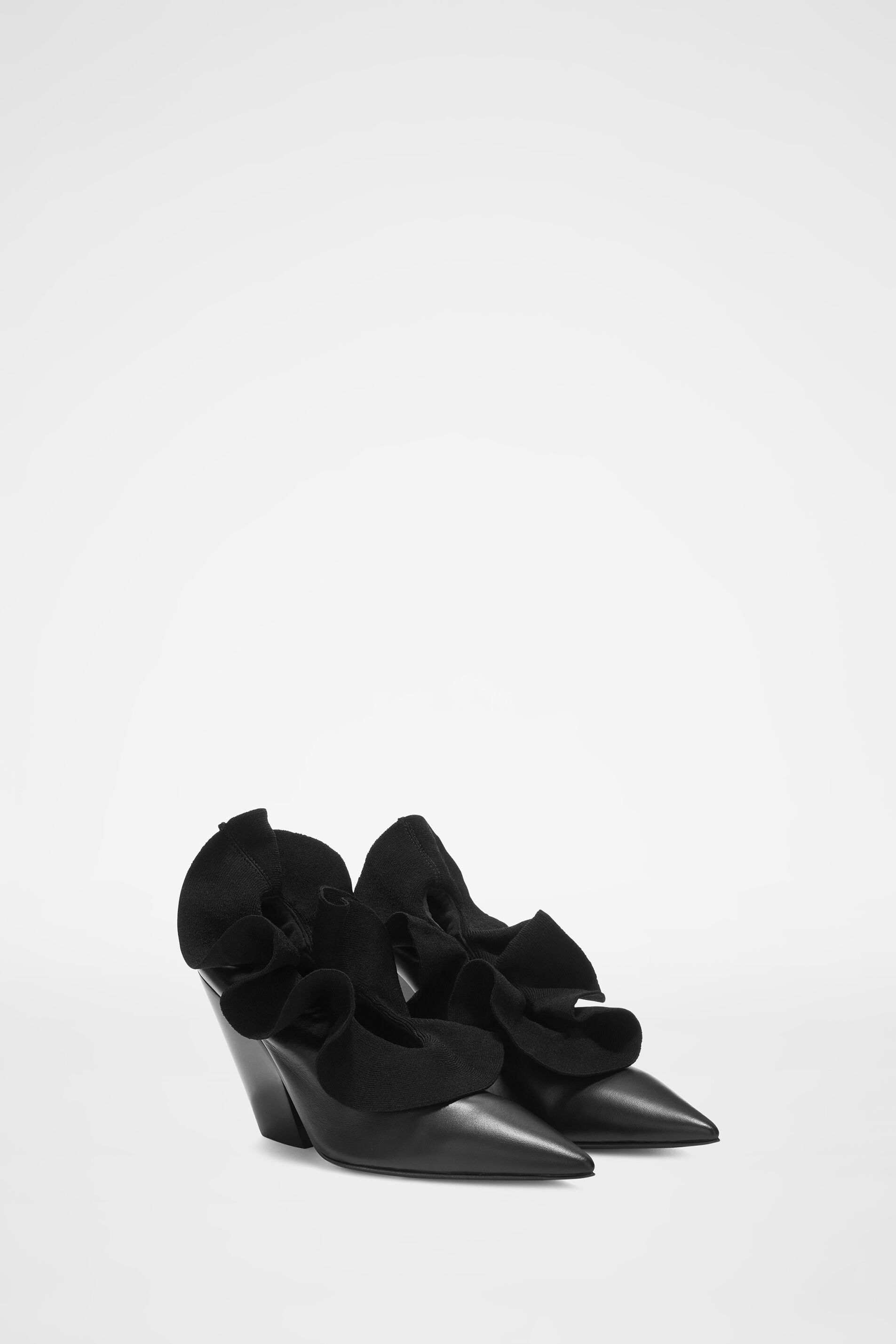 Jil Sander o1y1025 Pumps in Black Size US 6 / IT 36 - 2 Thumbnail