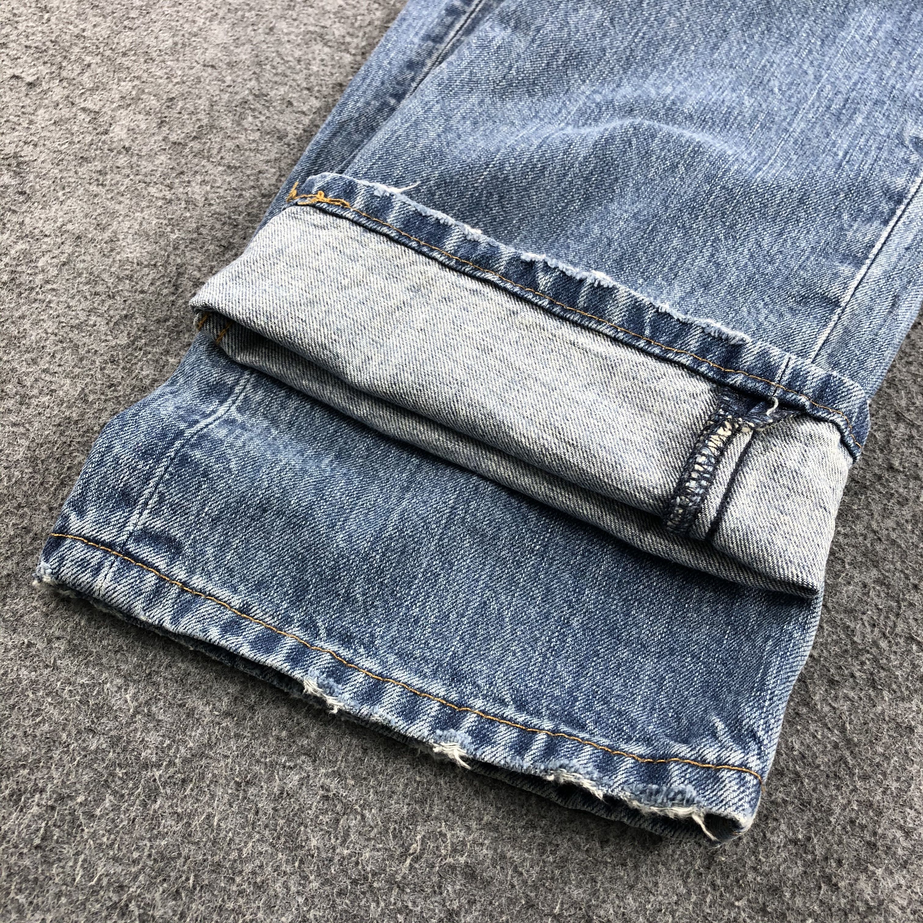 Levi's Vintage Levis 514 Jeans-JM1158 Size US 35 - 8 Thumbnail