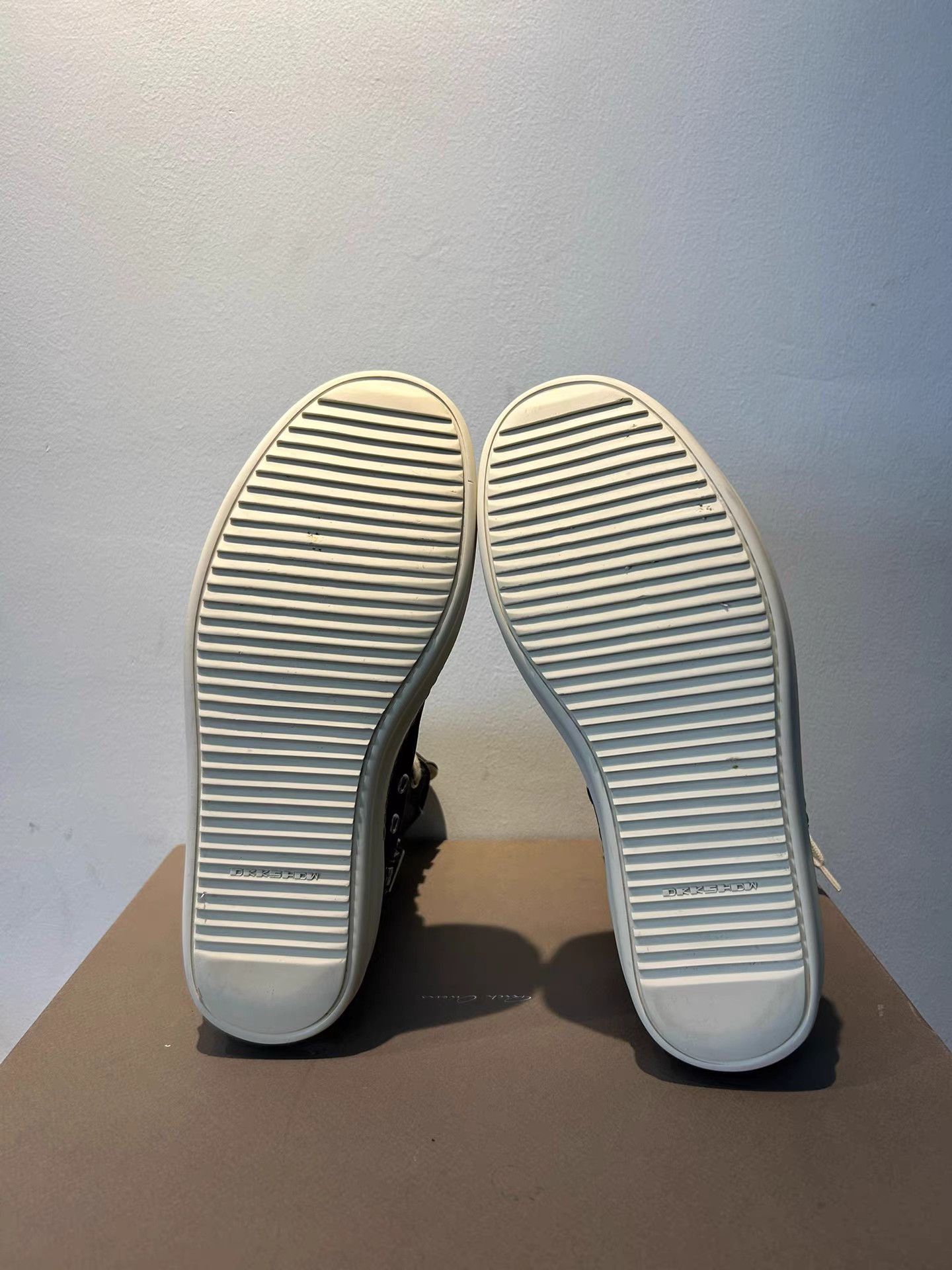 Rick Owens Rick Owens DRKSHDW Turbo Sneakers Size US 8.5 / EU 41-42 - 5 Thumbnail