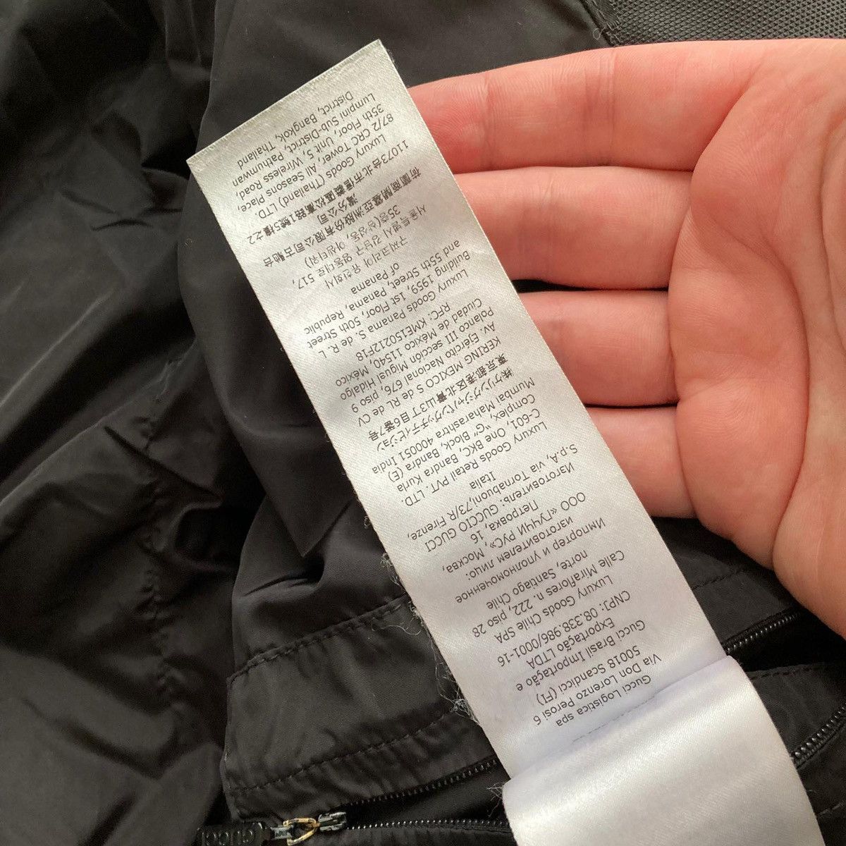 Gucci Gucci jumbo logo jacket goose down size 44 black GG Size US S / EU 44-46 / 1 - 6 Thumbnail