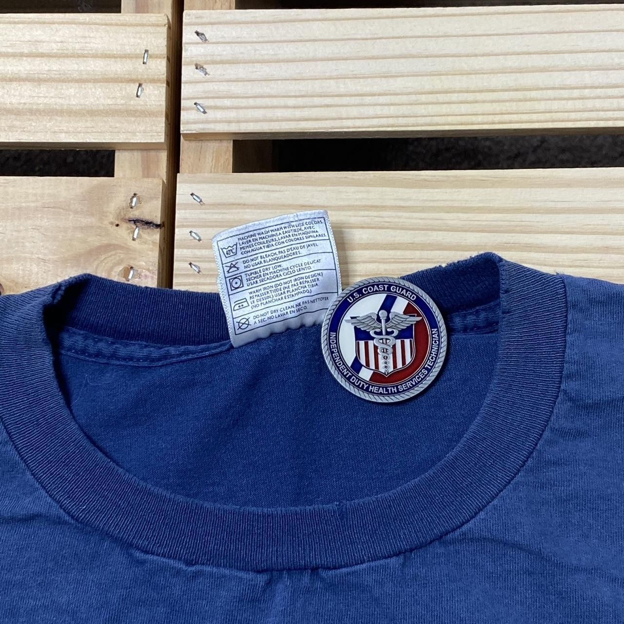 Nike Vintage Nike Faded Navy Blue Embroidered Tee Size Large Size US L / EU 52-54 / 3 - 7 Thumbnail