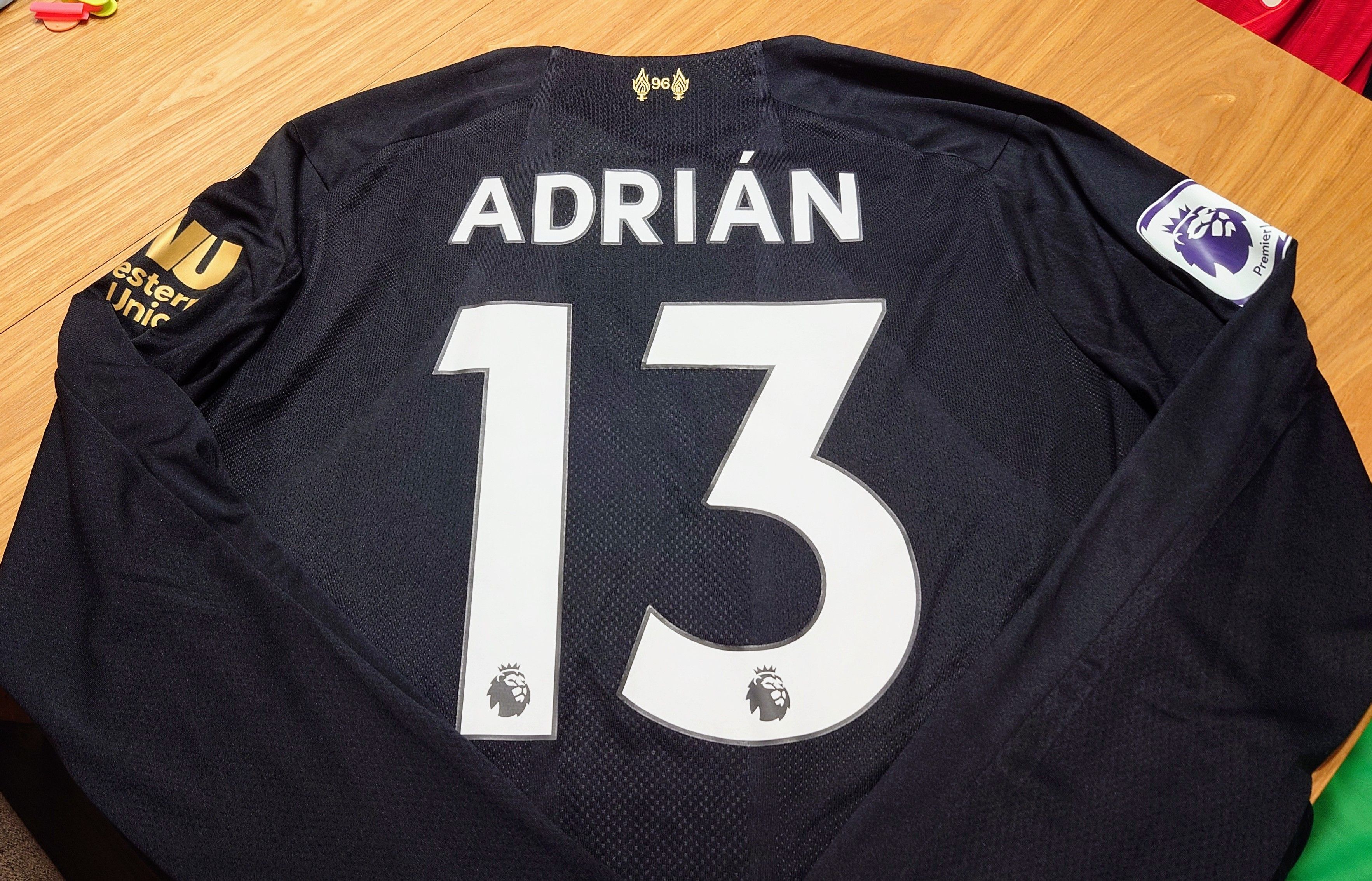 New Balance Liverpool Goalkeeper Long Sleeve Black Adrian Size US M / EU 48-50 / 2 - 2 Thumbnail