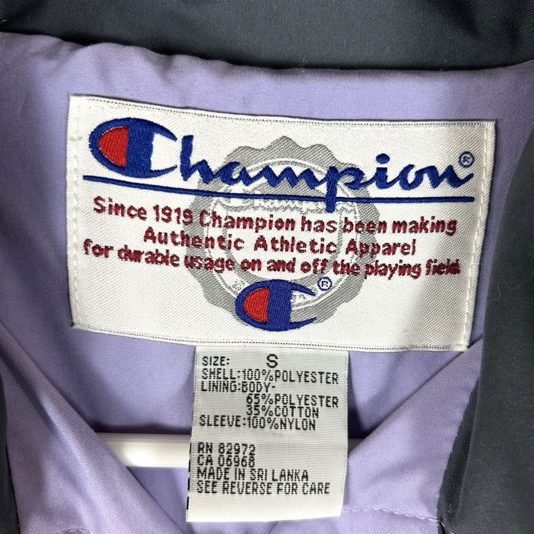 Champion Champion Purple Colorblock Full Zip Jacket Womens Small Activewear with Pockets Flawed Size S / US 4 / IT 40 - 4 Thumbnail