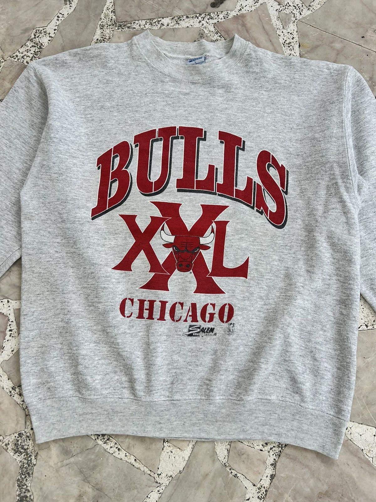 Salem Sportswear Chicago Bulls Sweatshirt Fronthit Vintage Size US L / EU 52-54 / 3 - 3 Thumbnail