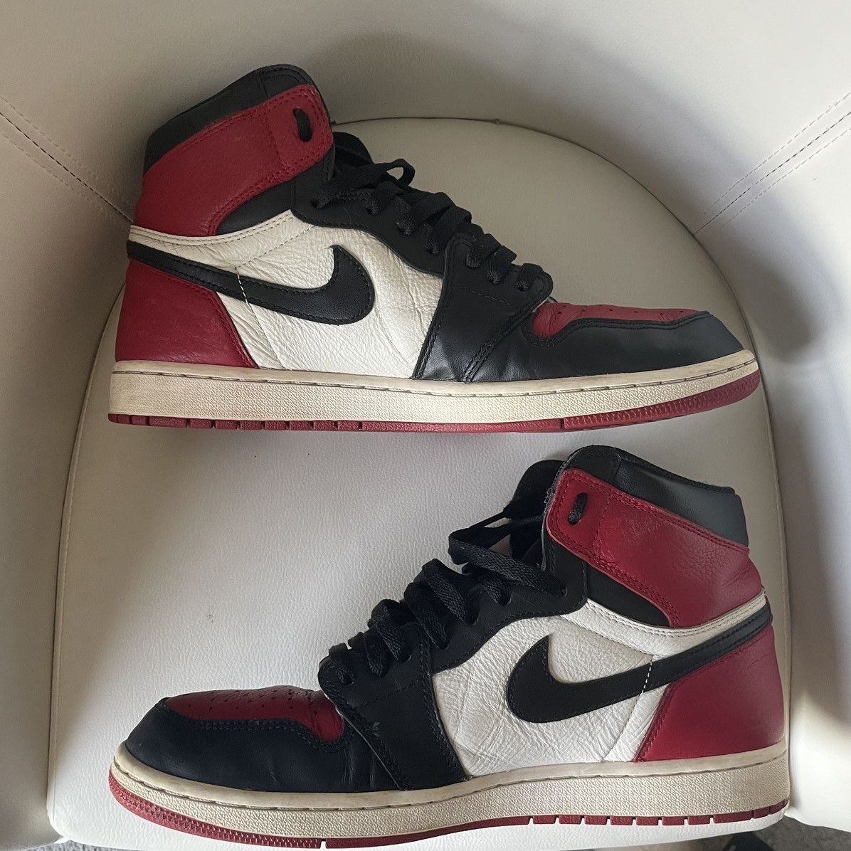 Jordan Brand Jordan 1 Retro High Bred Toe Size US 11.5 / EU 44-45 - 6 Thumbnail