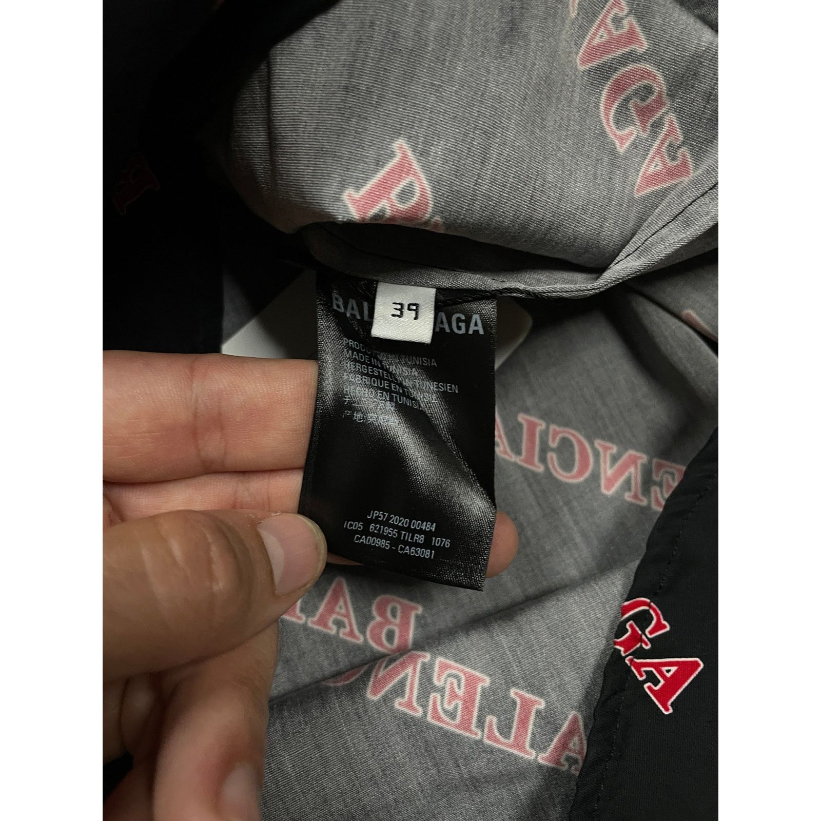 Balenciaga Baleneciaga All Over Zip Up Used 39 (XL) Size US XL / EU 56 / 4 - 3 Thumbnail