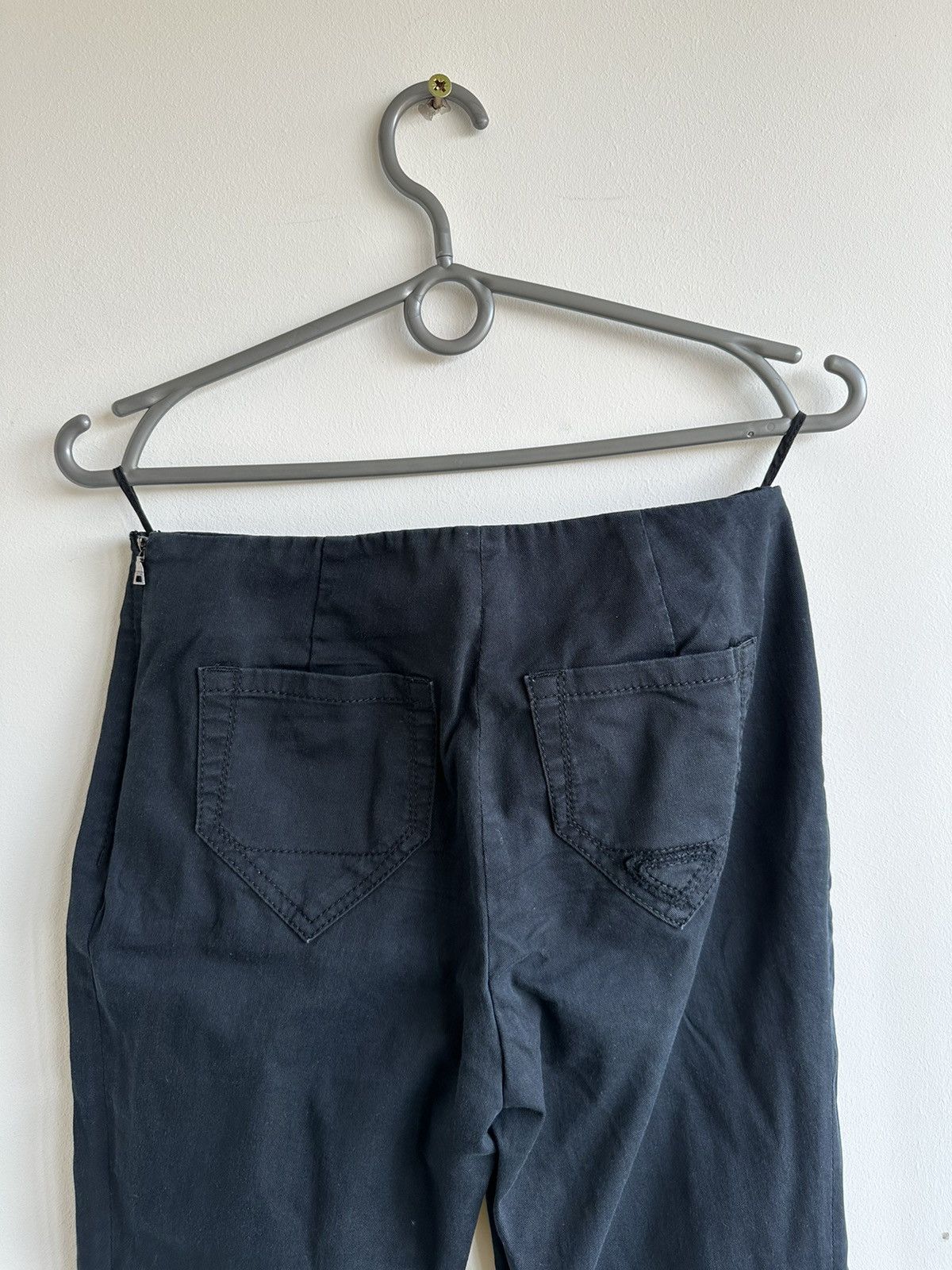 Prada 2006 Prada Cropped Pants Navy Blue Zip Ankle Women's Size 38 Size 26" / US 2 / IT 38 - 6 Thumbnail