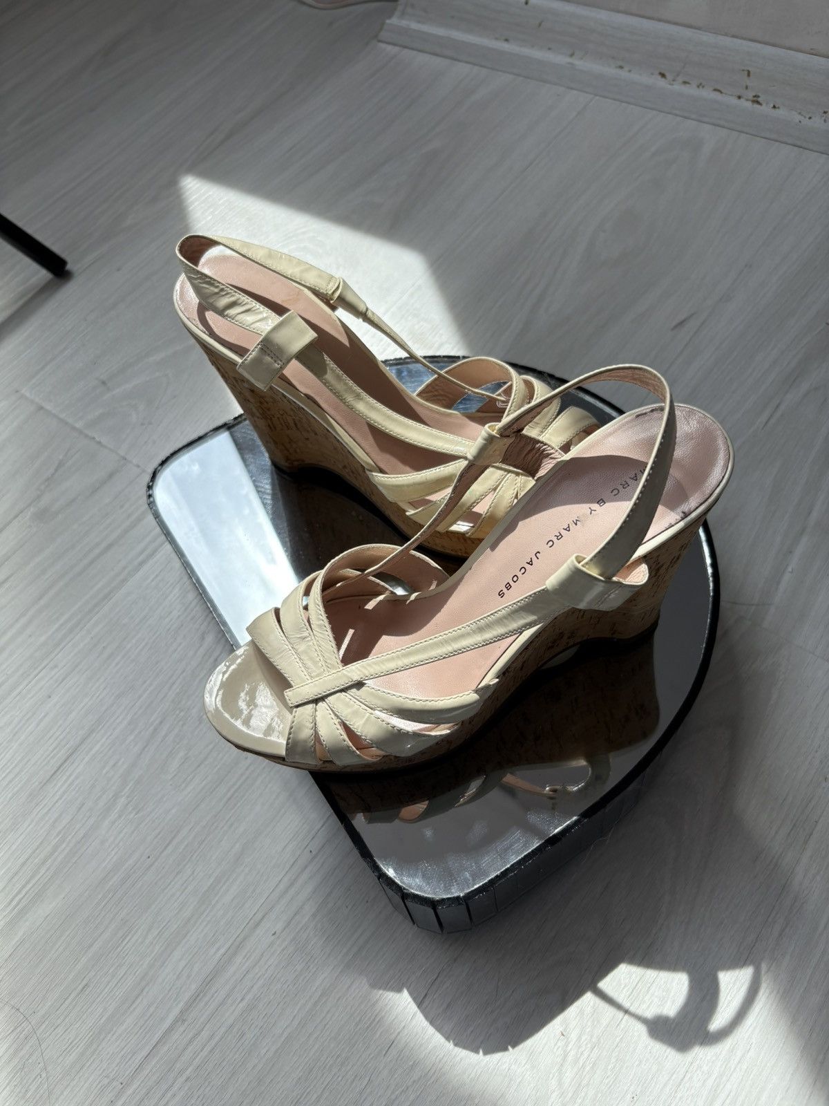 Marc by Marc Jacobs marc by marc jacobs white shoes Size US 8.5 / IT 38.5 - 6 Thumbnail