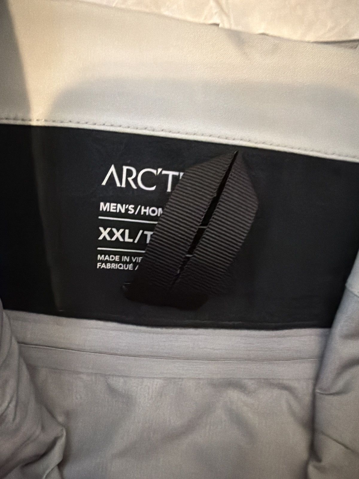 Arc'teryx Arc'teryx Beta AR Jacket Goretex Pro Men’s XXL Solitude Void Size US XXL / EU 58 / 5 - 12 Thumbnail