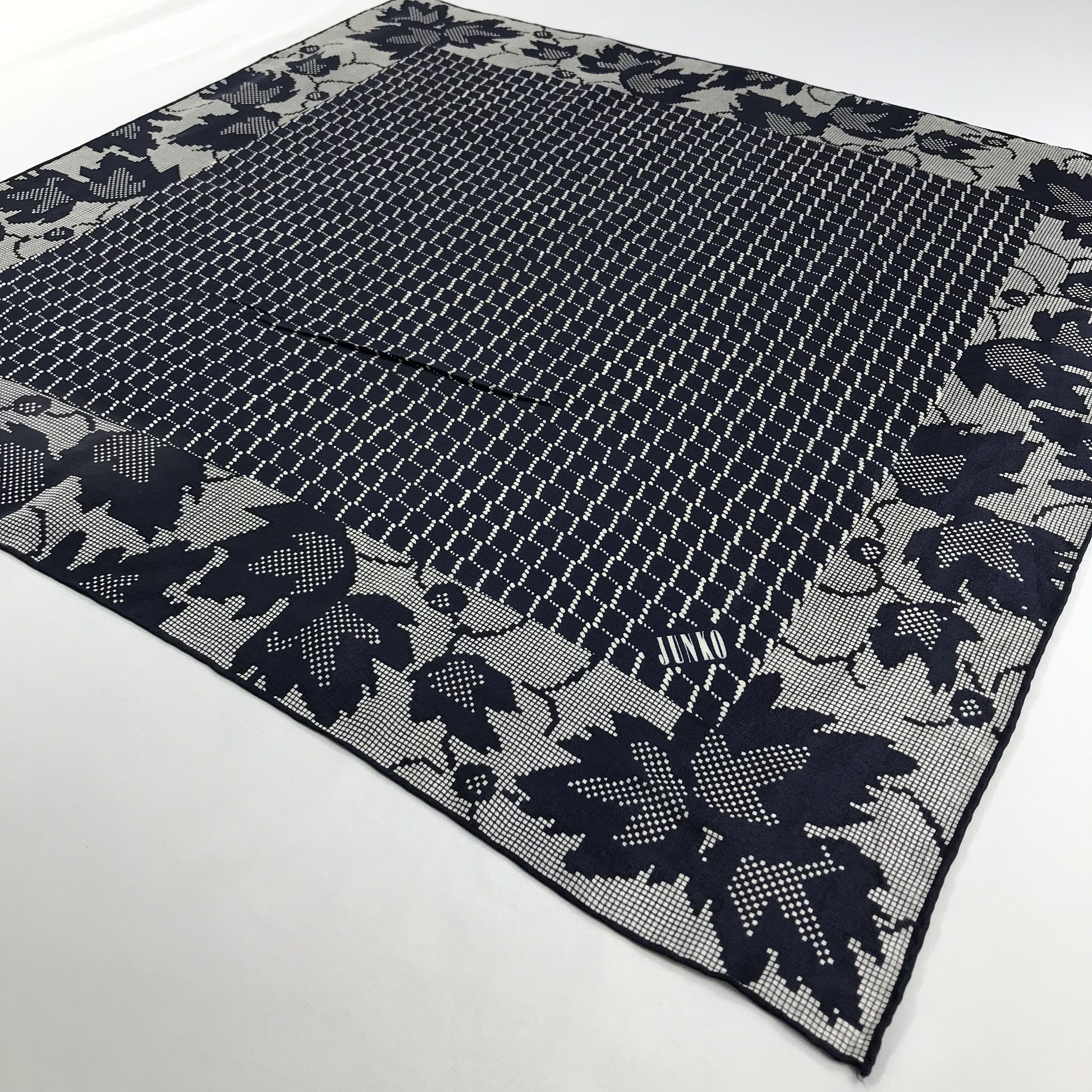 Mr. Junko × Vintage Mr. Junko Bandana / Handkerchief / Neckerchief -S2216 Size ONE SIZE - 2 Thumbnail