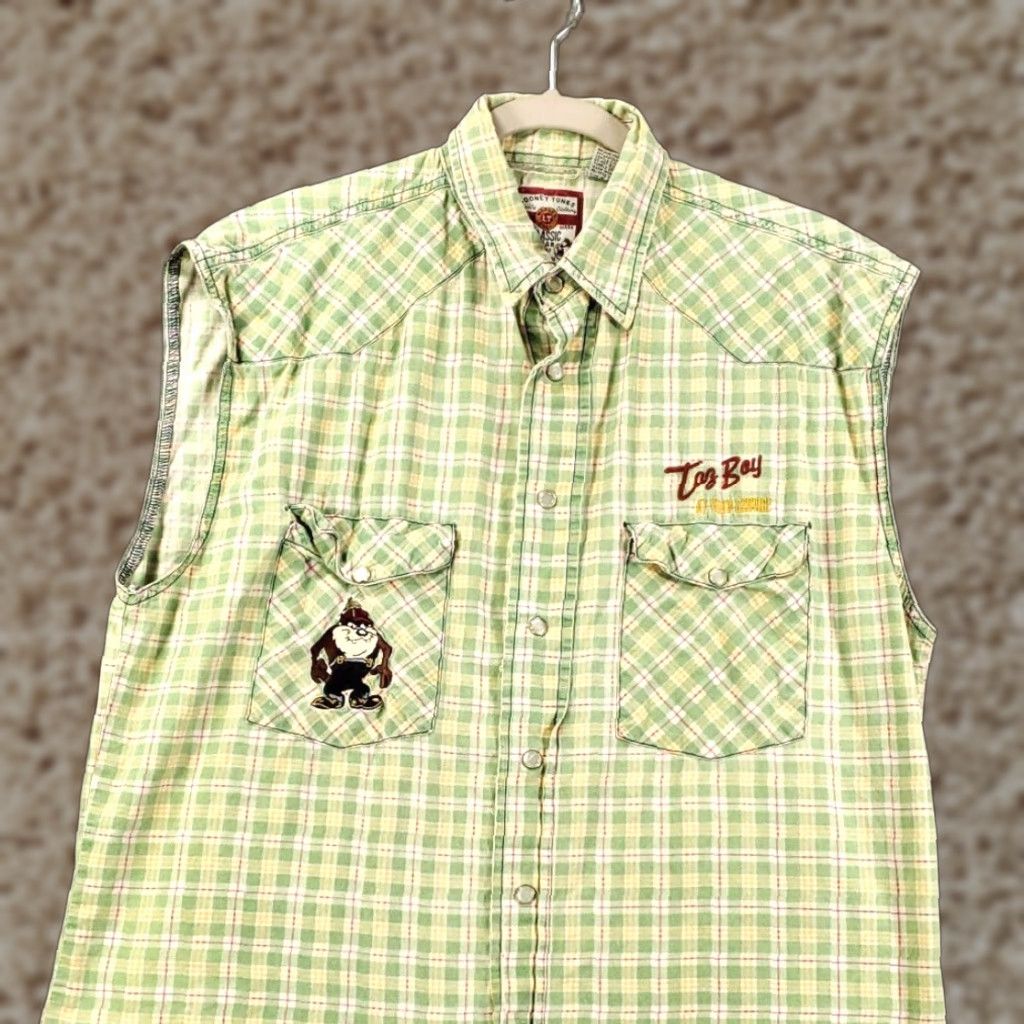 Vintage Vintage Looney Tunes Tazmanian Devil Shirt Mens M Taz Boy At Your Service Plaid Embroidered Button-Up Collared 90s Cartoon Casual Size US M / EU 48-50 / 2 - 1 Thumbnail