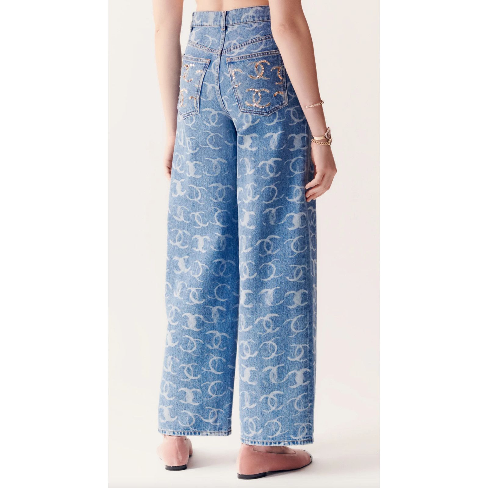 Chanel Chanel Denim White CC Print Logo Baggy Oversized Jeans 36 Size 26" / US 2 / IT 38 - 1 Thumbnail