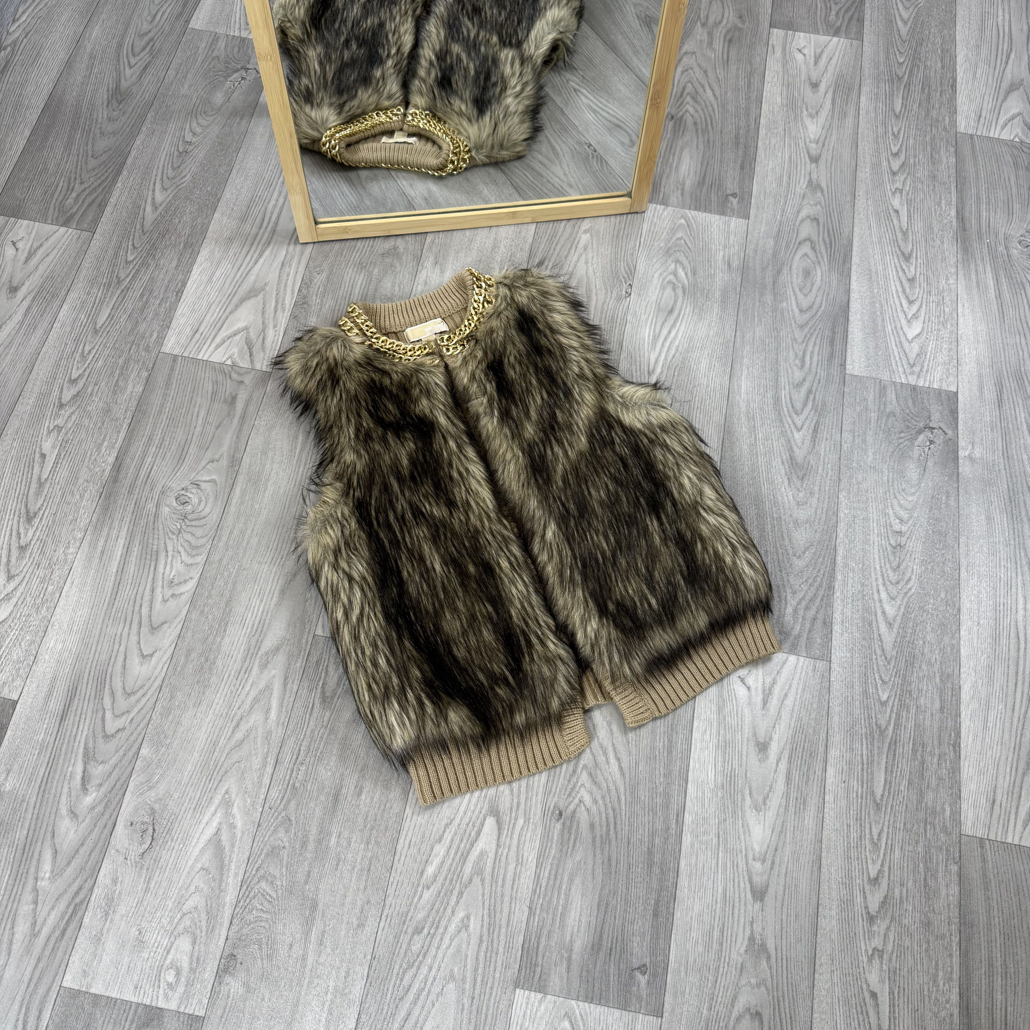 Michael Kors Michael Kors Coyote Faux Fur Vest Jacket Size M / US 6-8 / IT 42-44 - 2 Thumbnail