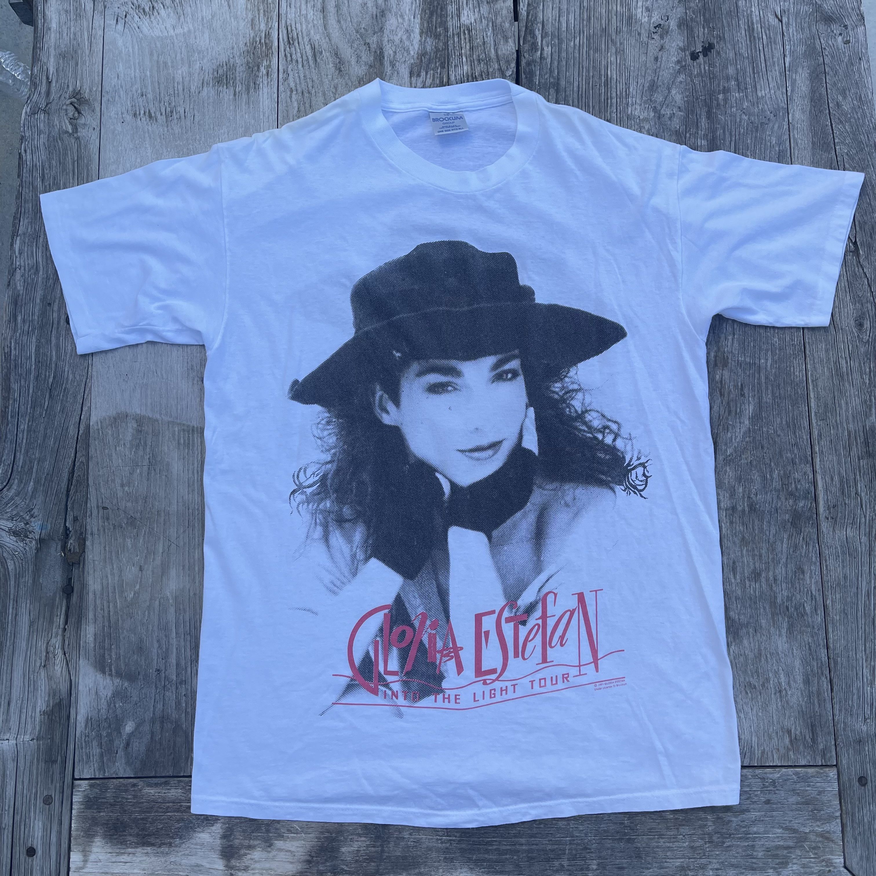 Vintage 1991 Gloria Estefan Into the Light Tour T-shirt Size US XL / EU 56 / 4 - 1 Thumbnail