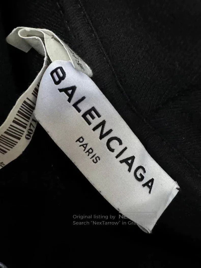 Balenciaga Balenciaga Ladies Logo Letter Hoodie Size XS / US 0-2 / IT 36-38 - 3 Thumbnail