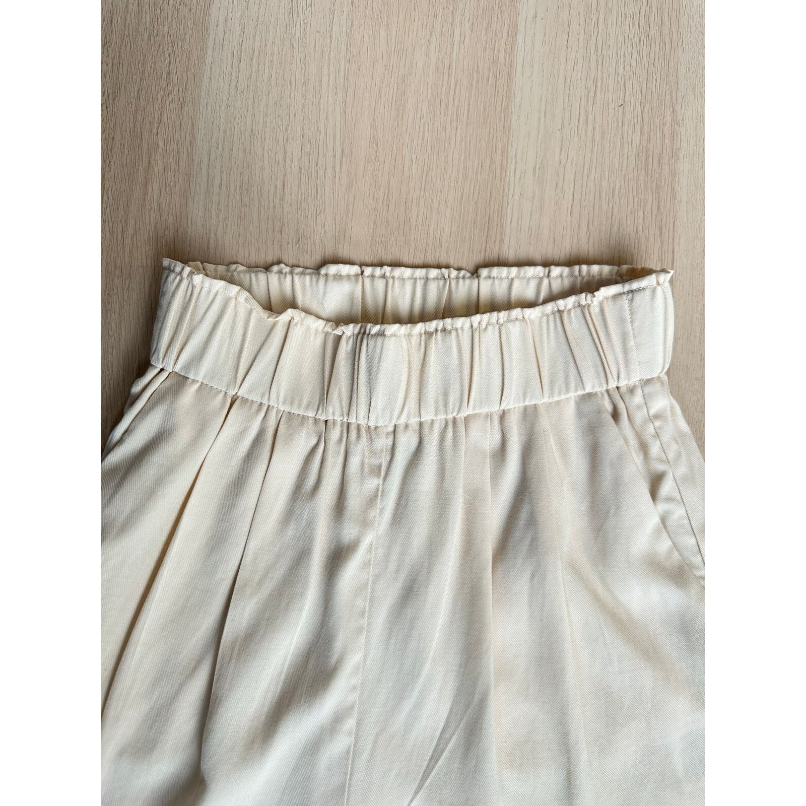 H&M Cream H&M Style Skort - Size XS - New Size 26" / US 2 / IT 38 - 5 Thumbnail