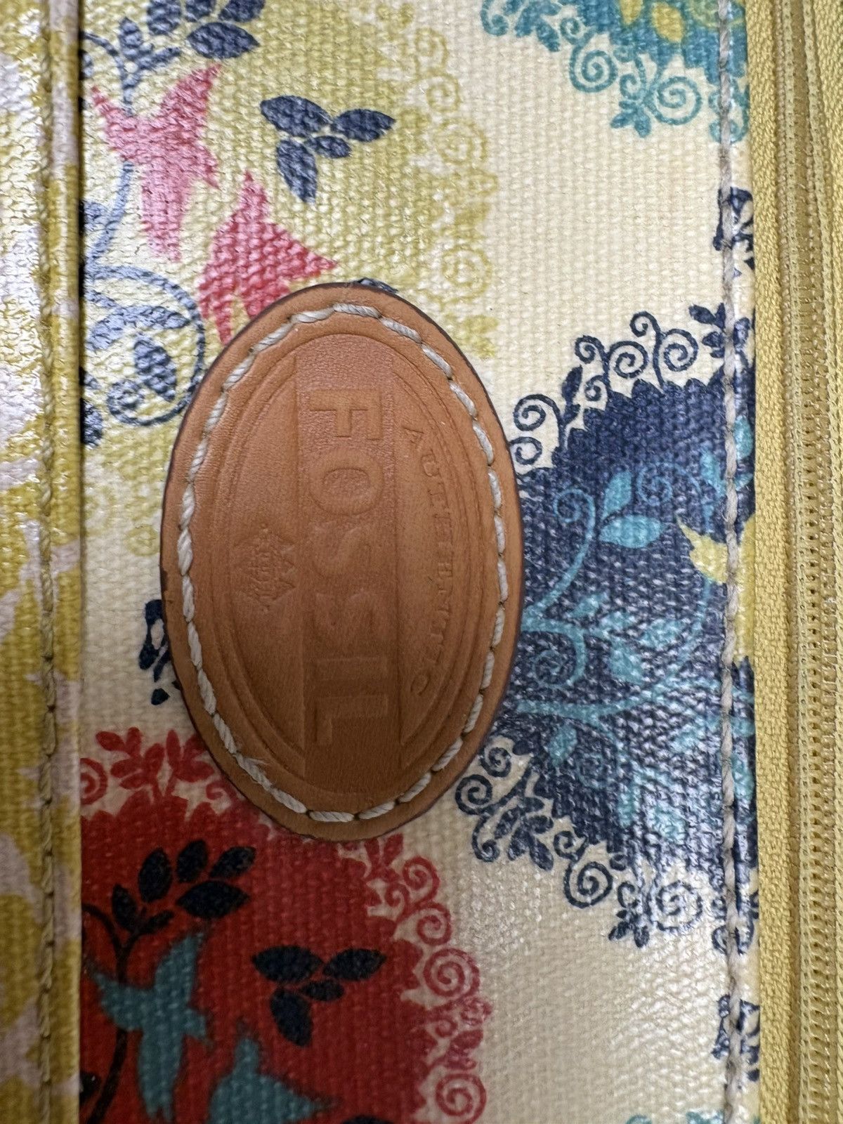 Fossil Fossil Key-Per Coated Canvas Zip-Around Wallet Birds Trees Size ONE SIZE - 2 Thumbnail