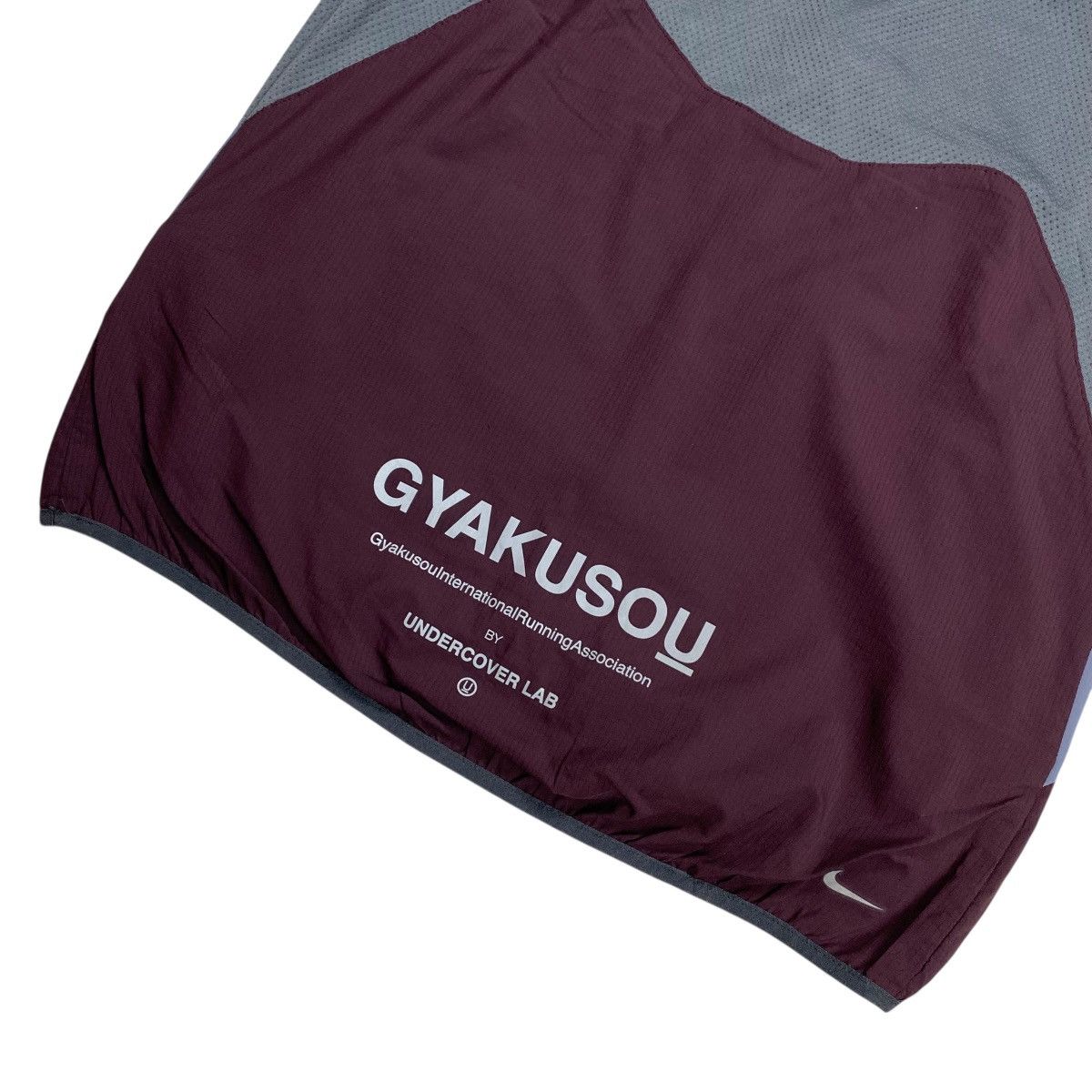 Nike × Undercover Undercover Lab Nike Gyakusou Detachable Sleeve Jacket Size US S / EU 44-46 / 1 - 10 Thumbnail